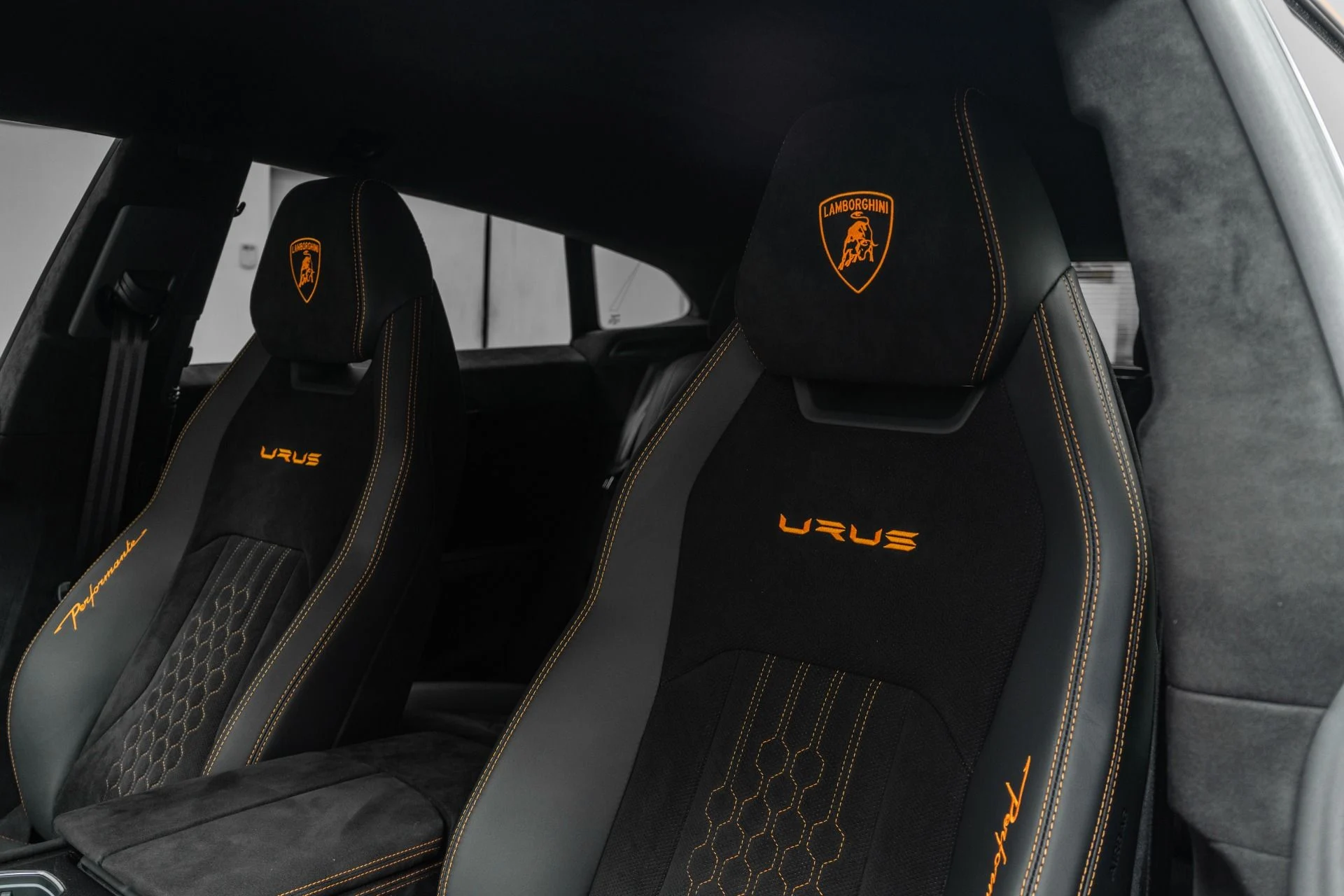 mph027_3761632600_Used_2024_Lamborghini_Urus_Performante_1779475320_4261835dae