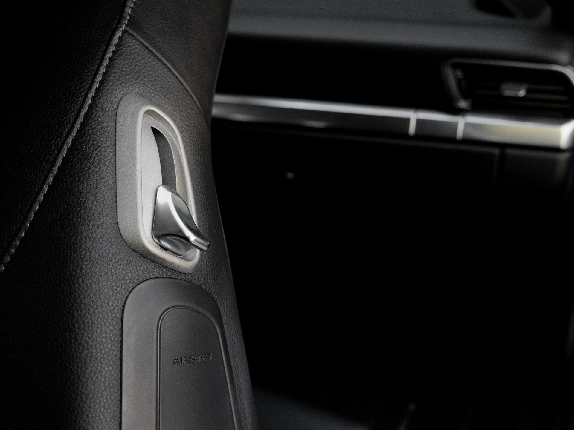 mph027_3764682368_28_b293def395