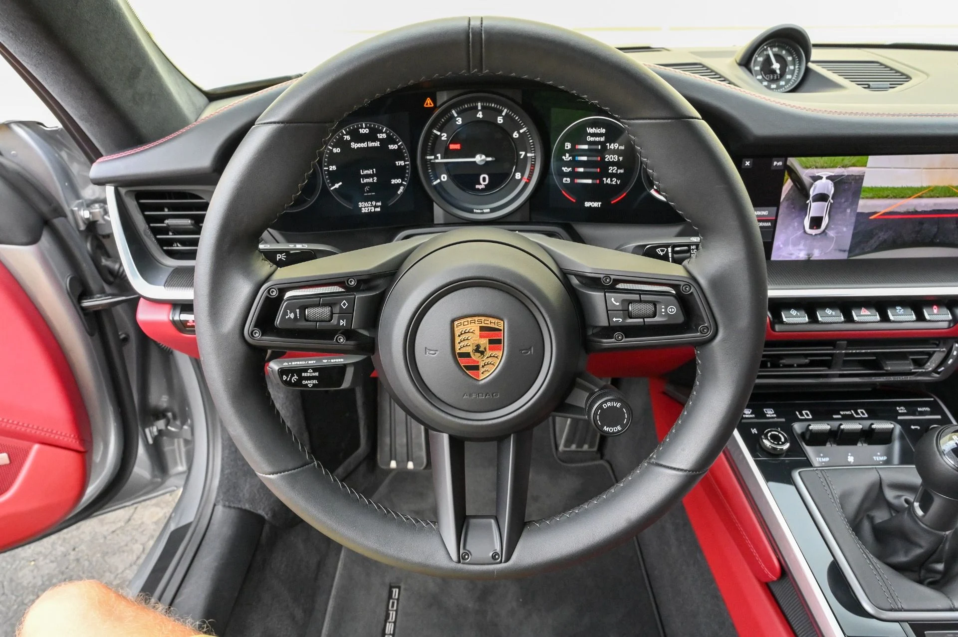 mph027_3765251959_Used_2021_Porsche_911_Carrera_S_1754403890_1faec31678