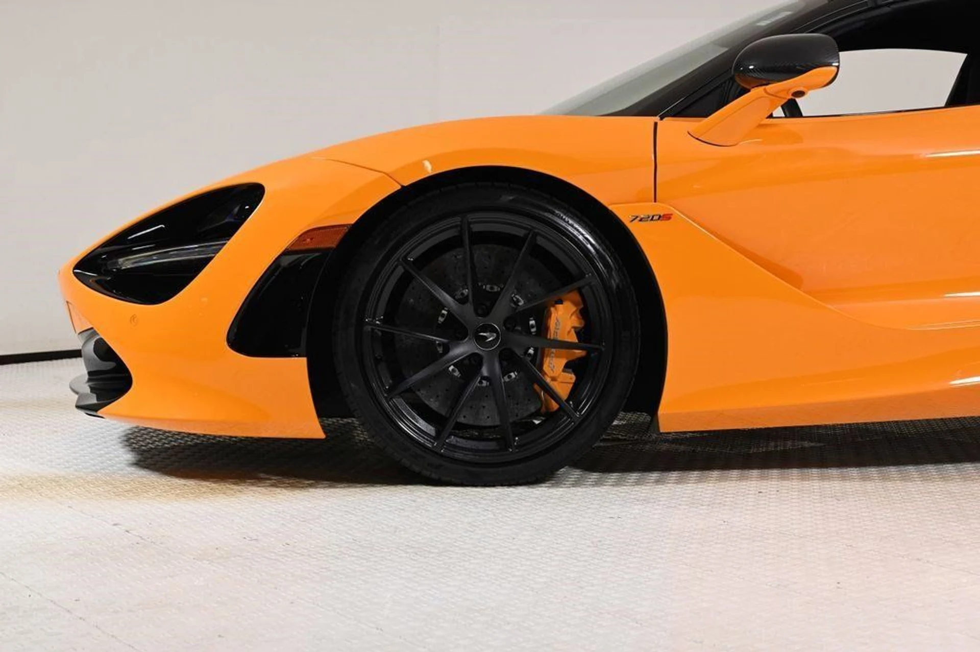 mph027_3767892057_used_2021_mclaren_720s_11350_22948365_27_1024_68ed26a6d0