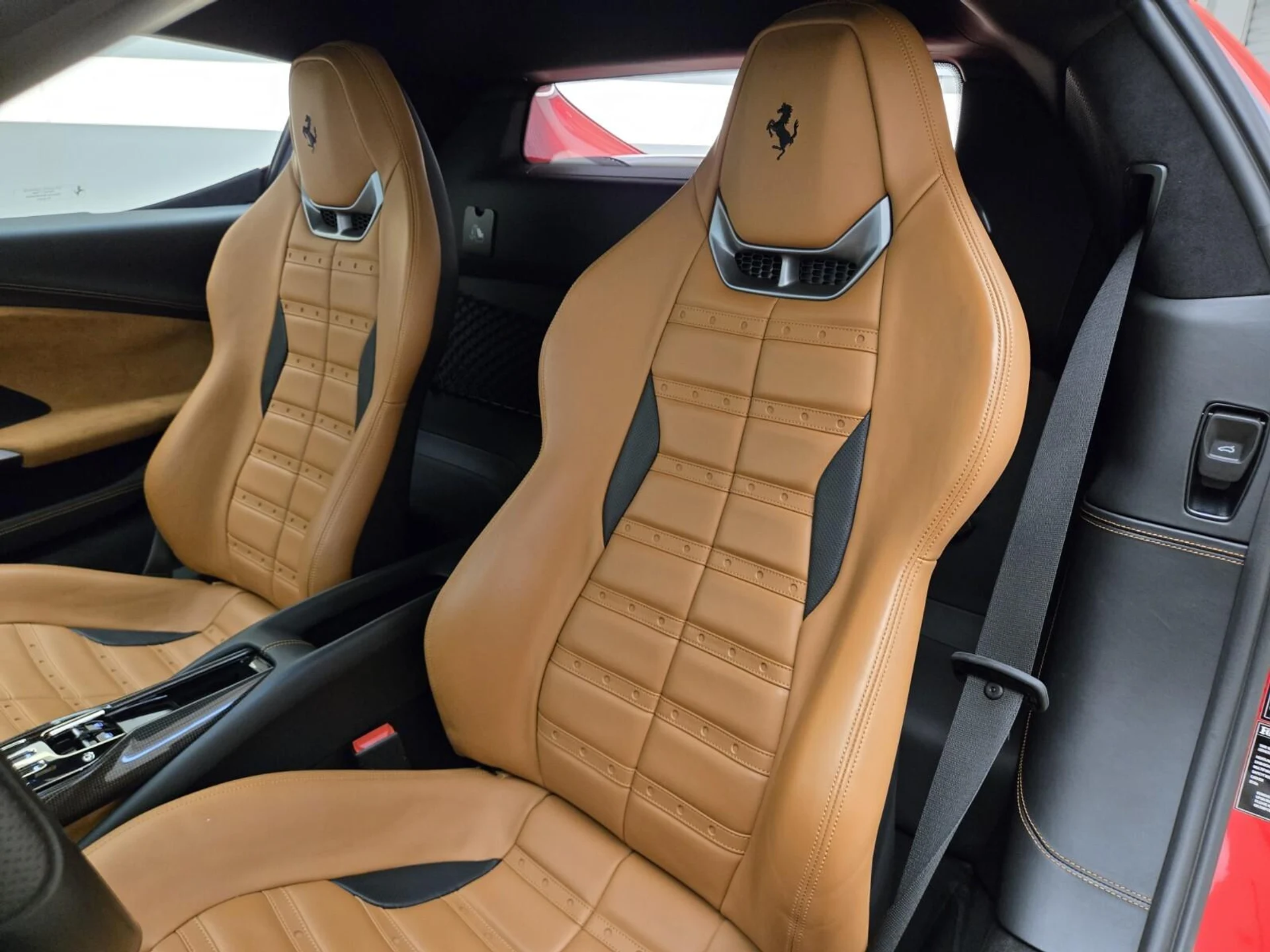 mph027_3772190767_Used_2022_Ferrari_296_GTB_1755757560_8f7073b7ee