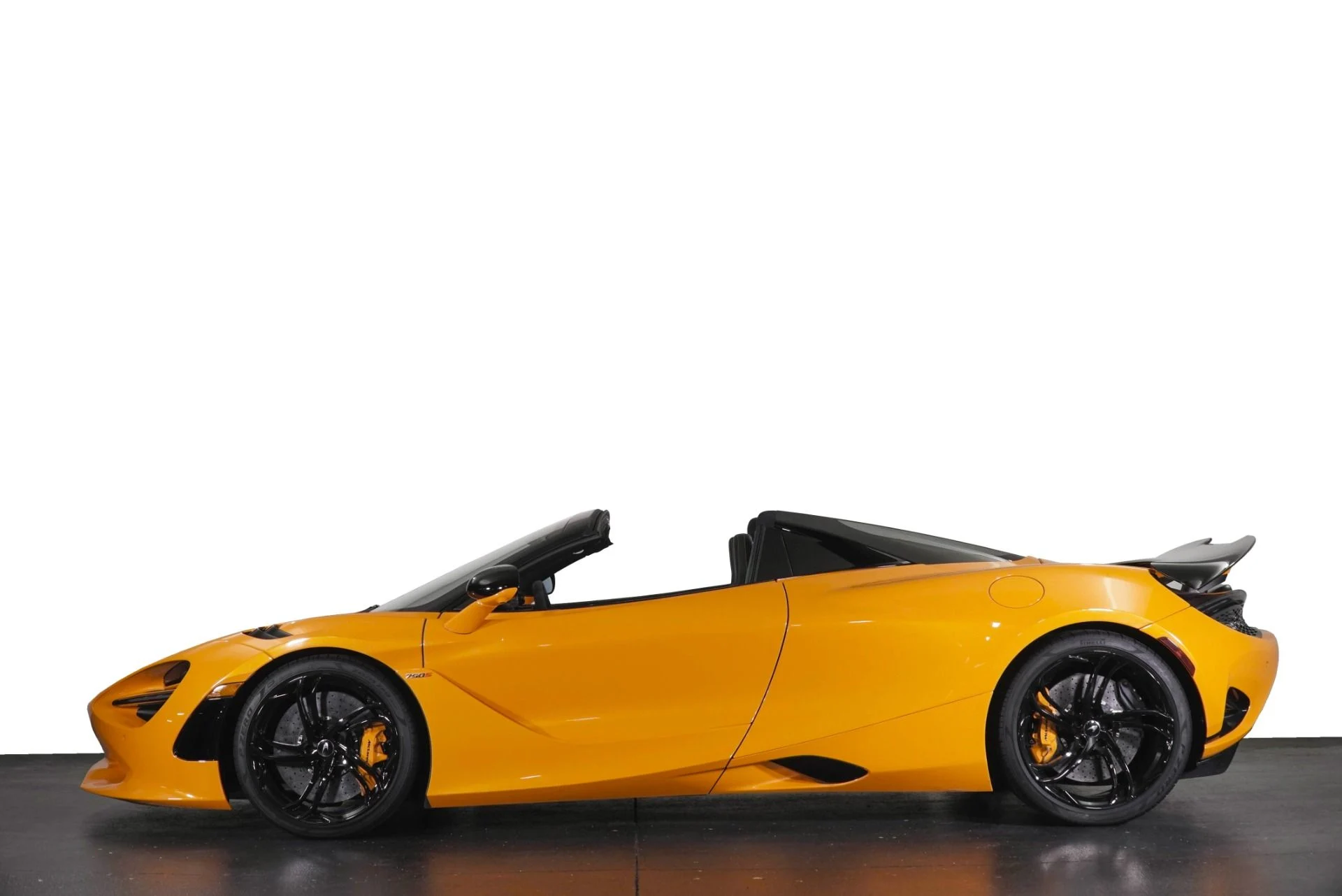 mph027_3773860030_Used_2024_Mc_Laren_750_S_1788650264_0644996e7f
