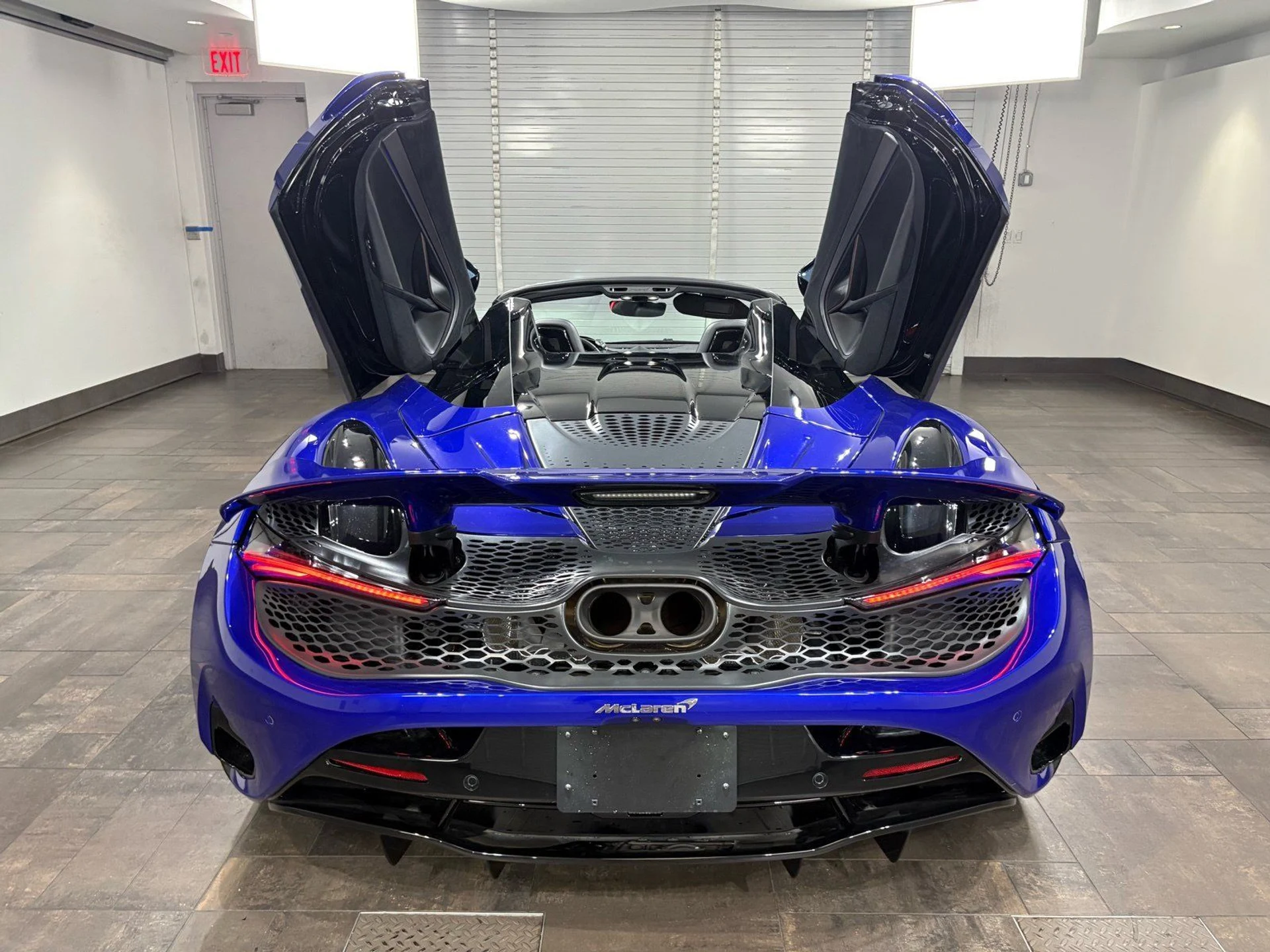 mph027_3779941877_af7a6ba46e44162c709790f9266efa64_a8cd655182