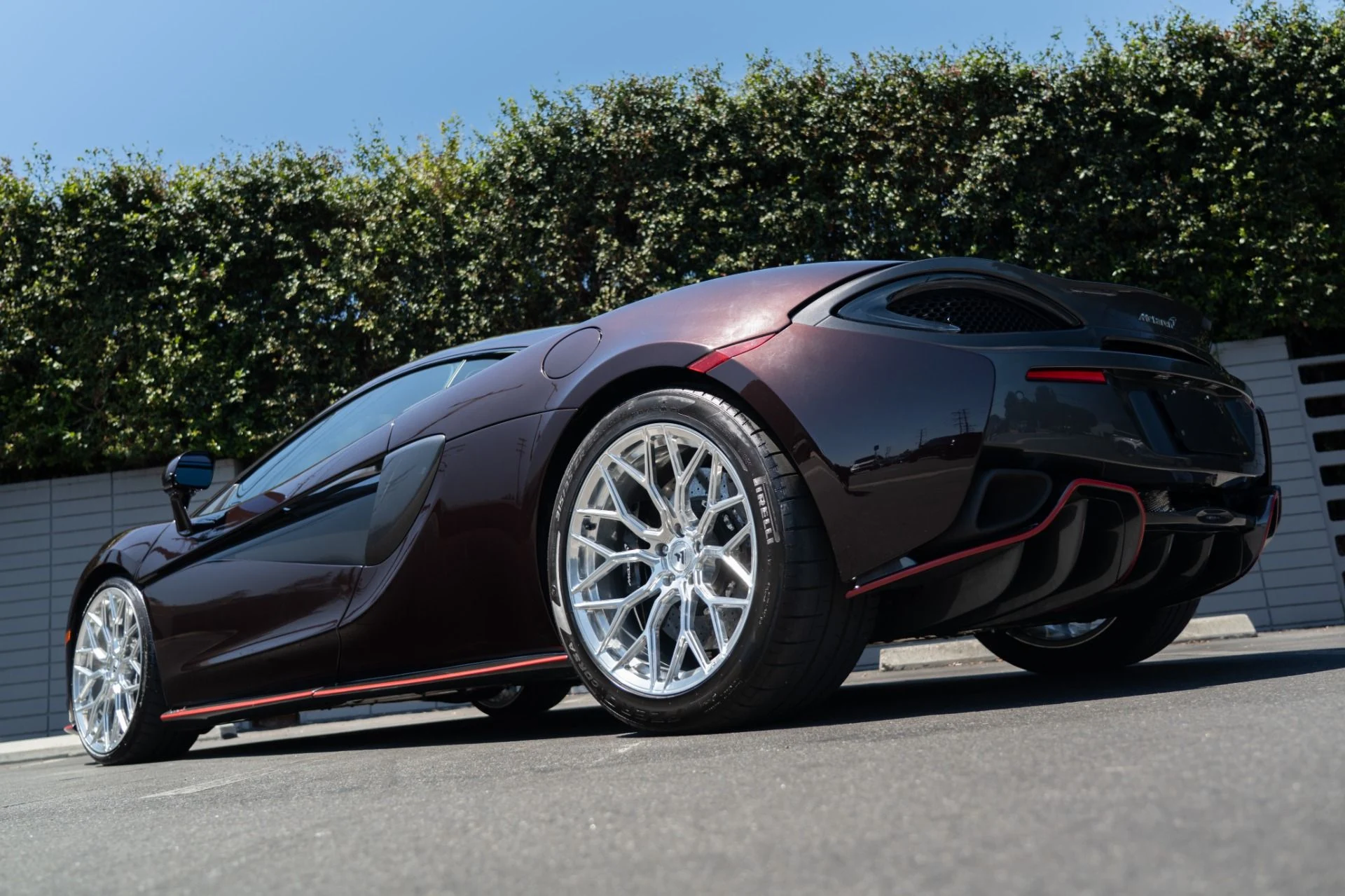 mph027_3797840232_Used_2016_Mc_Laren_570_S_1757091575_7c470c2ae4