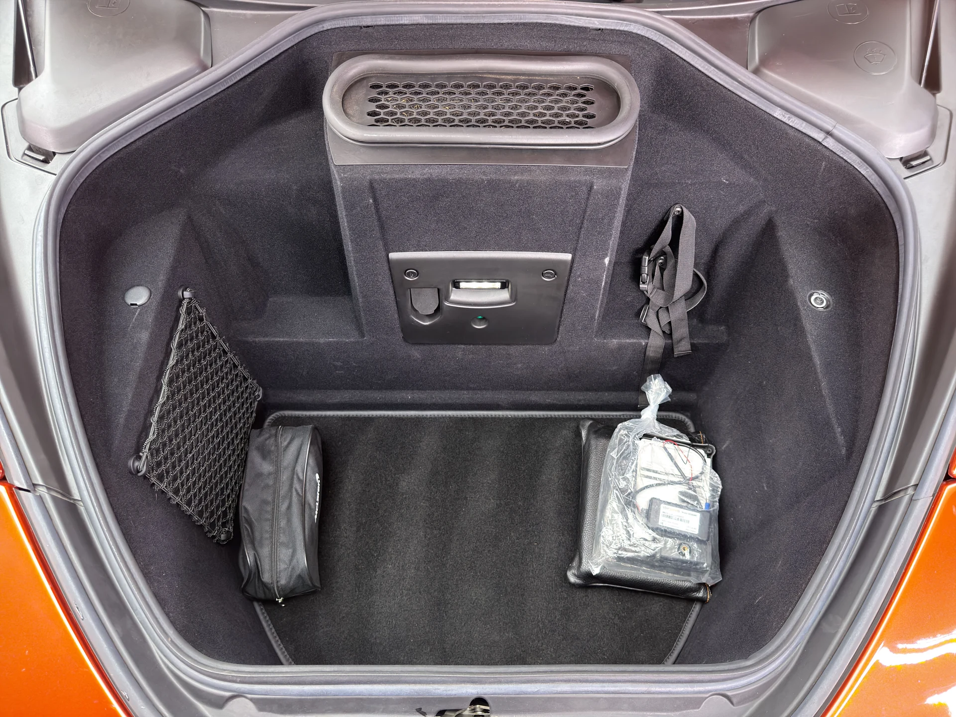 mph027_3798747852_RPF_3818_engine_bay_002_6797e348df