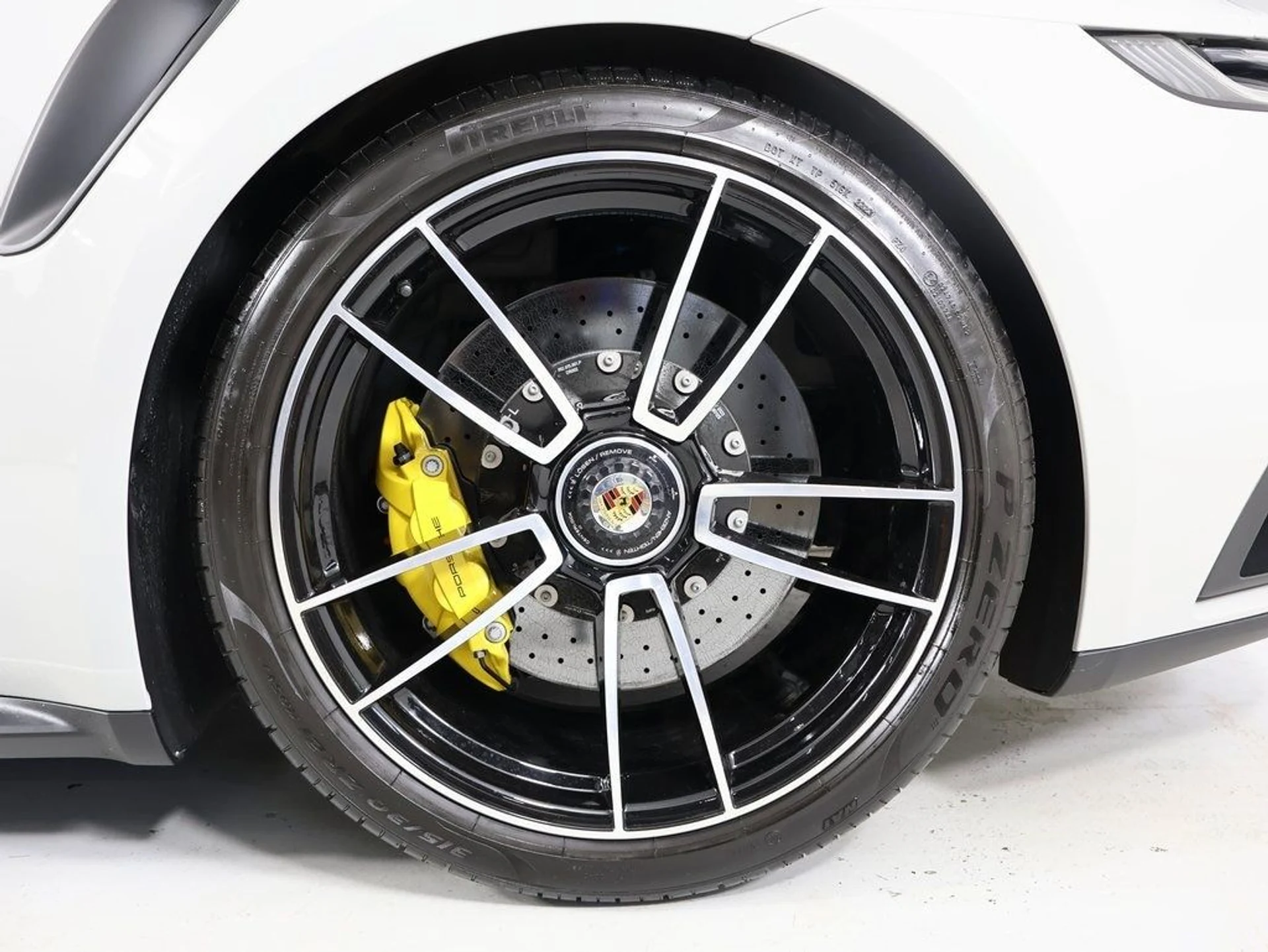 mph027_3825123407_9b42f3a673a35d479fa3f39ba6357a26x_6dc8a26b37