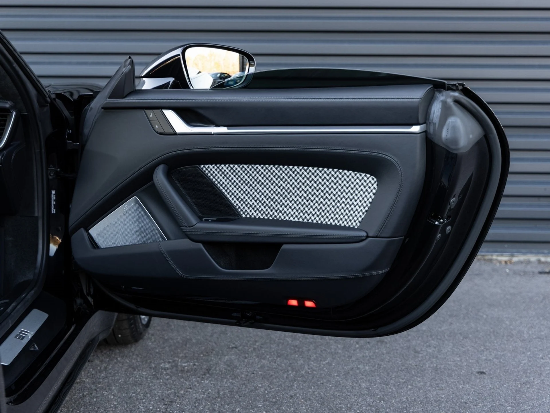 mph027_3828960915_28_160e9a687b