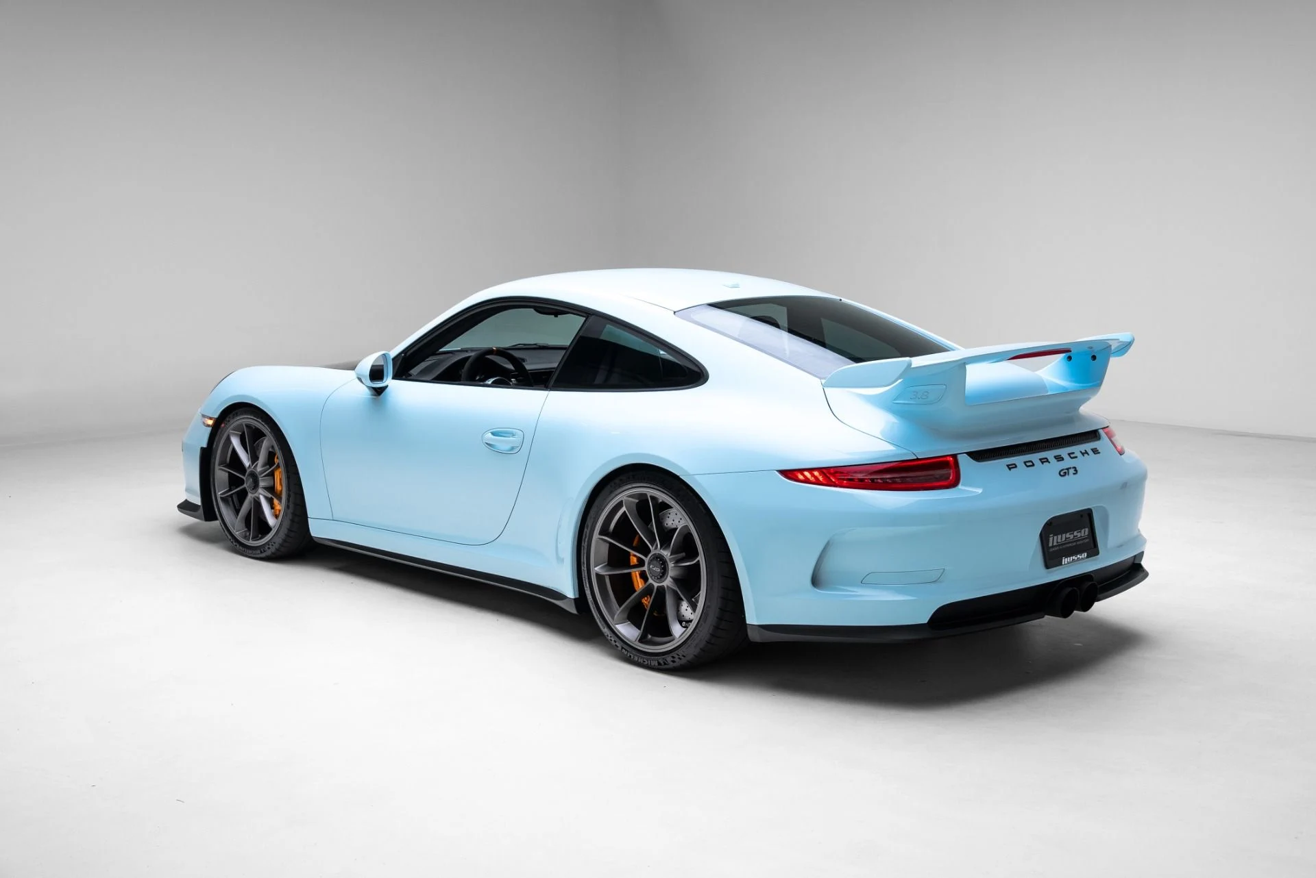 mph027_3830051717_Used_2015_Porsche_911_GT_3_1774894986_29977f525b