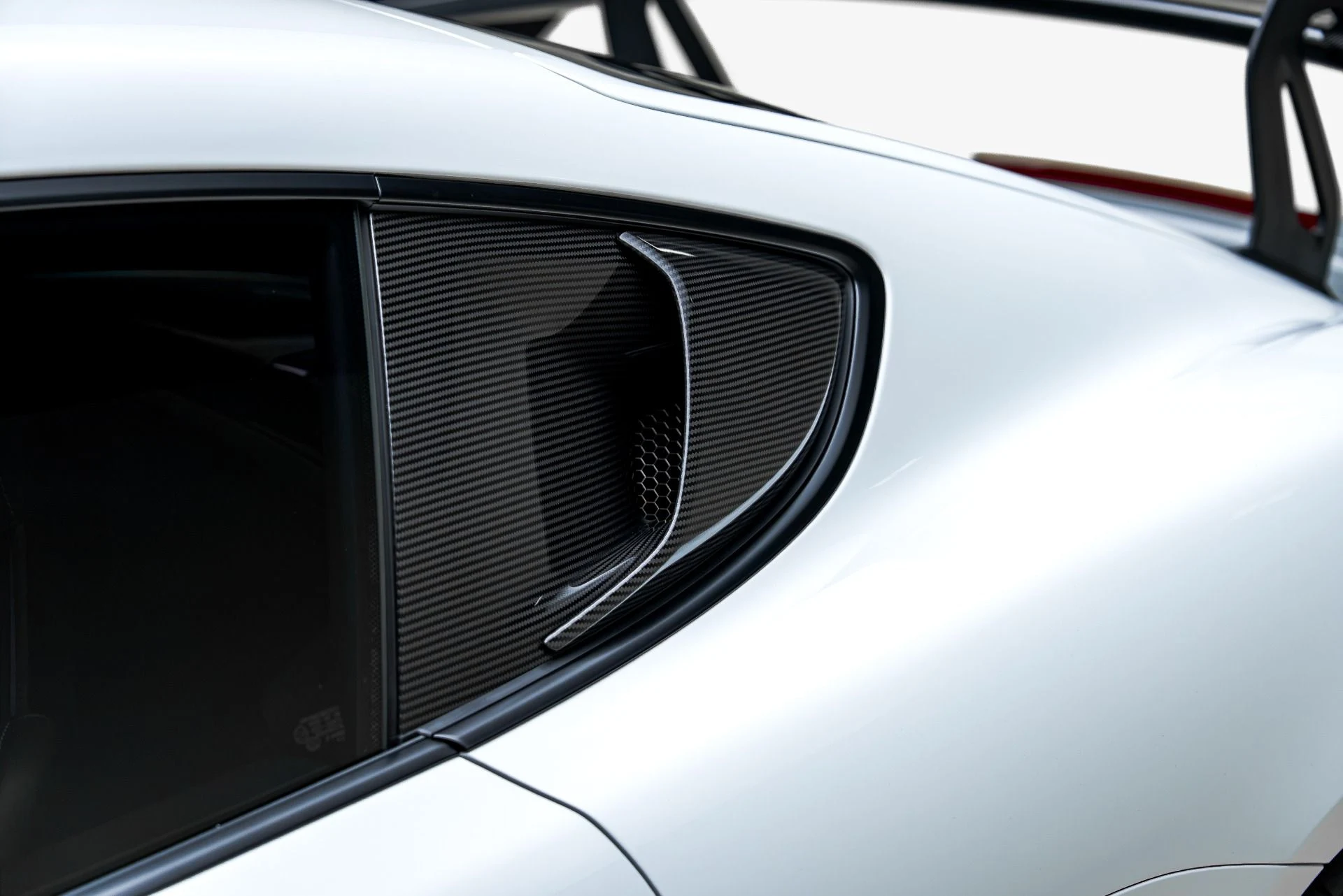 mph027_383463996_Used_2023_Porsche_718_Cayman_GT_4_RS_1785250164_f0aa5127c0
