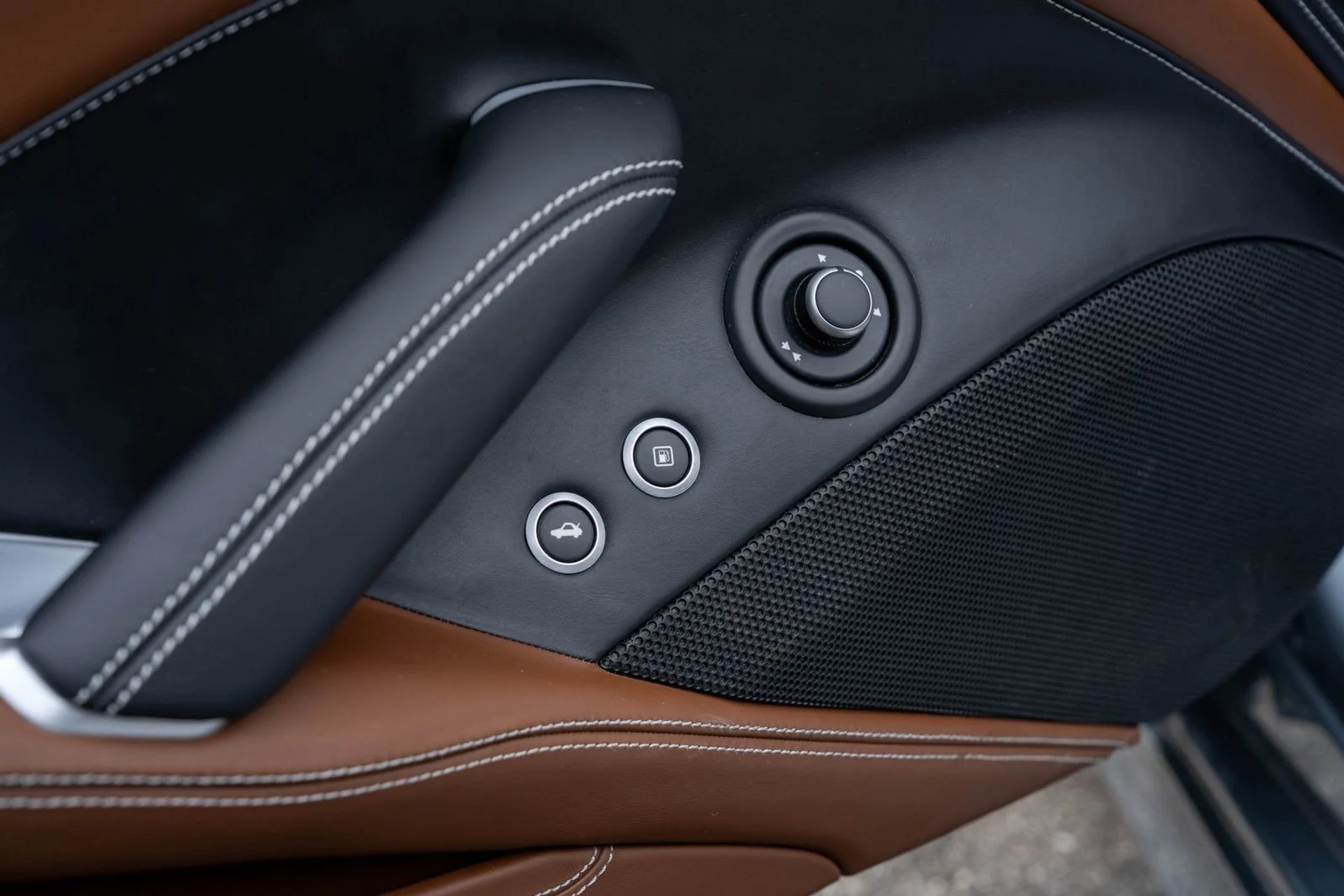 mph027_3844245651_e1305e95f823416283f657d9ff8450a7_f2b0c666b0