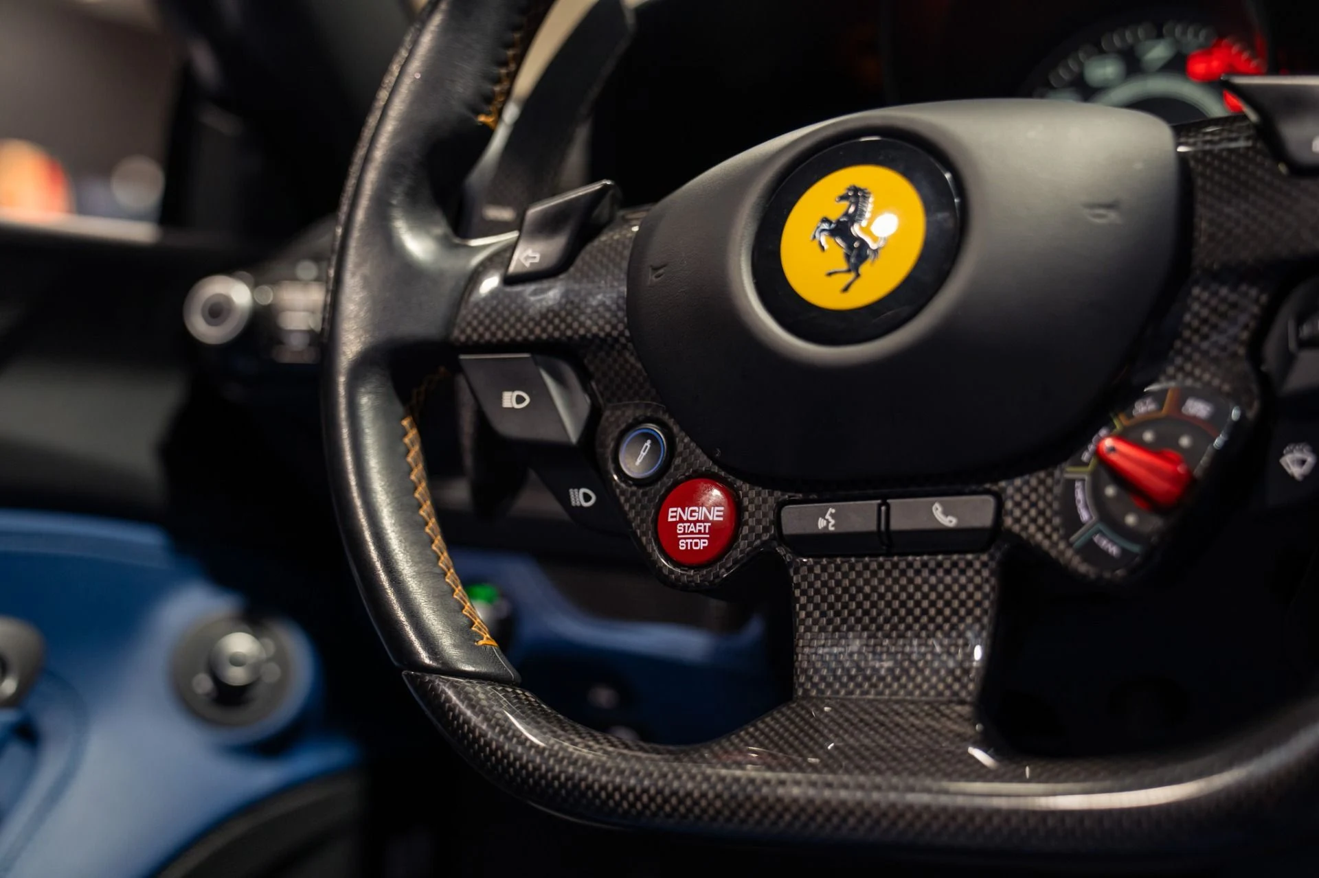 mph027_3848818255_Used_2022_Ferrari_F8_Spider_Tailor_Made_1785567772_acee42dadc
