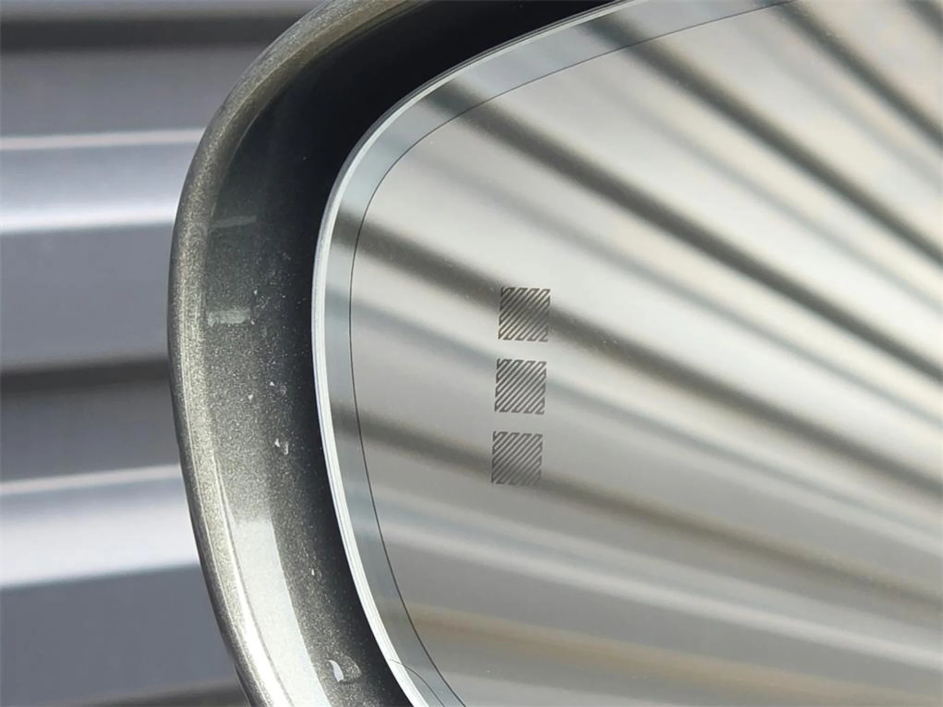 mph027_3849856277_kjp_OM_0pw_Krux_KQ_3_Ru5g_Le_KP_Bw_149969fd9c