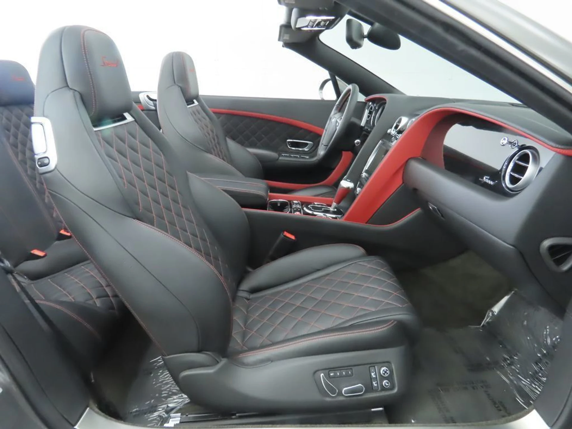 mph027_3851592473_used_2016_bentley_continental_gt_2drconvertiblespeed_8119_22920272_28_1024_6c9cf1973b