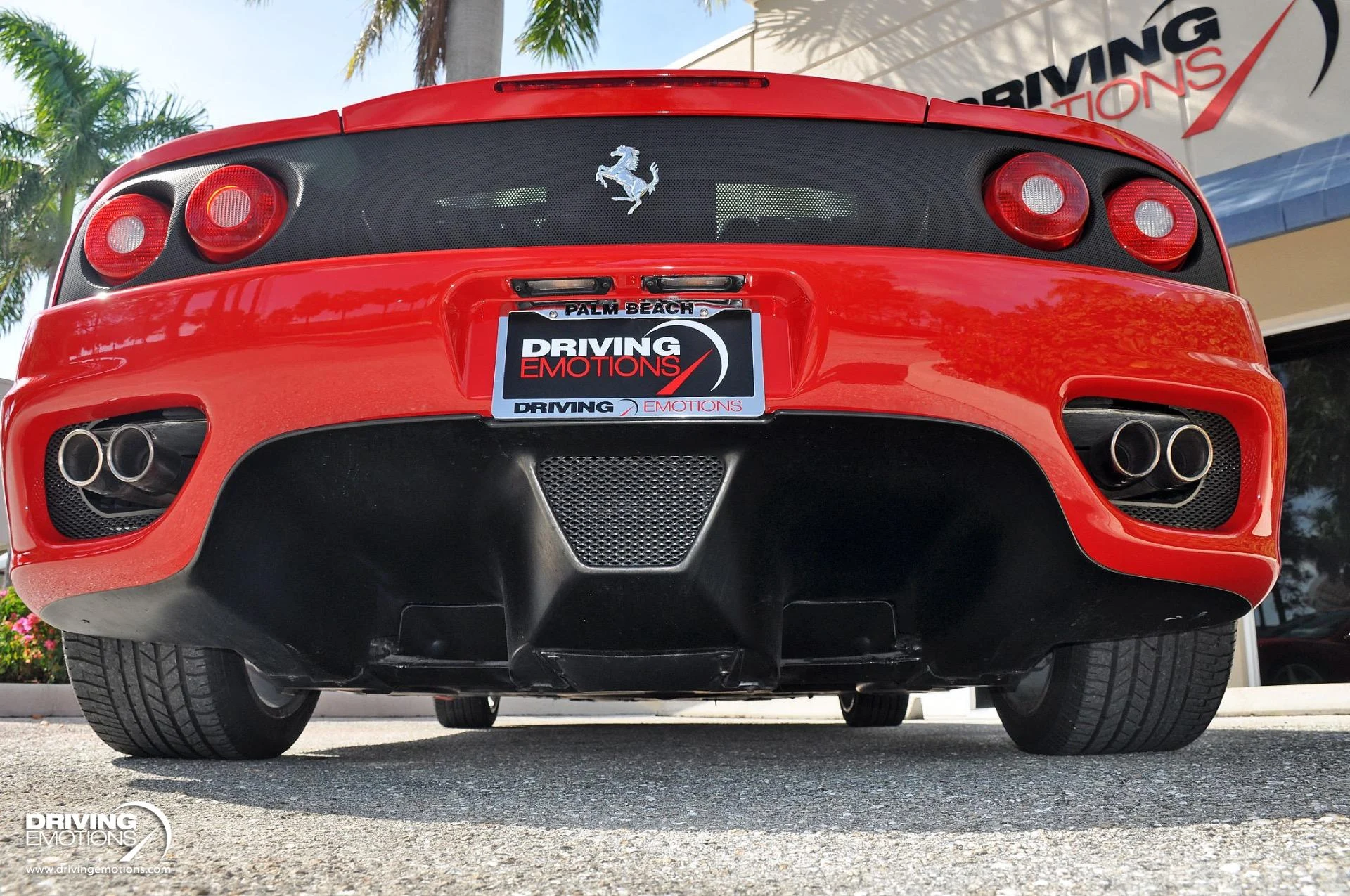 mph027_3851674212_824_p28_l_211dd1d6cf