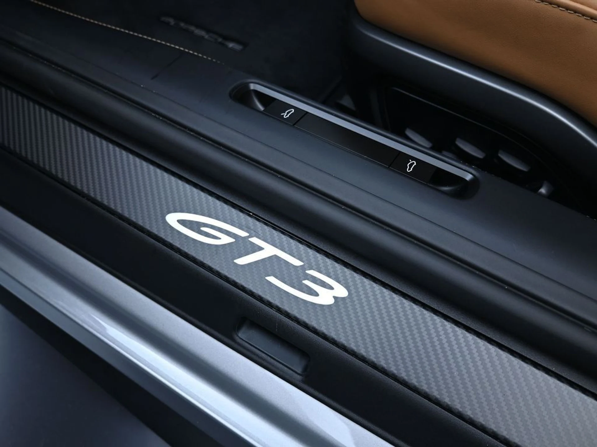 mph027_3852726518_76a860b950454ed69d6507713b64ded1_0de0288db7