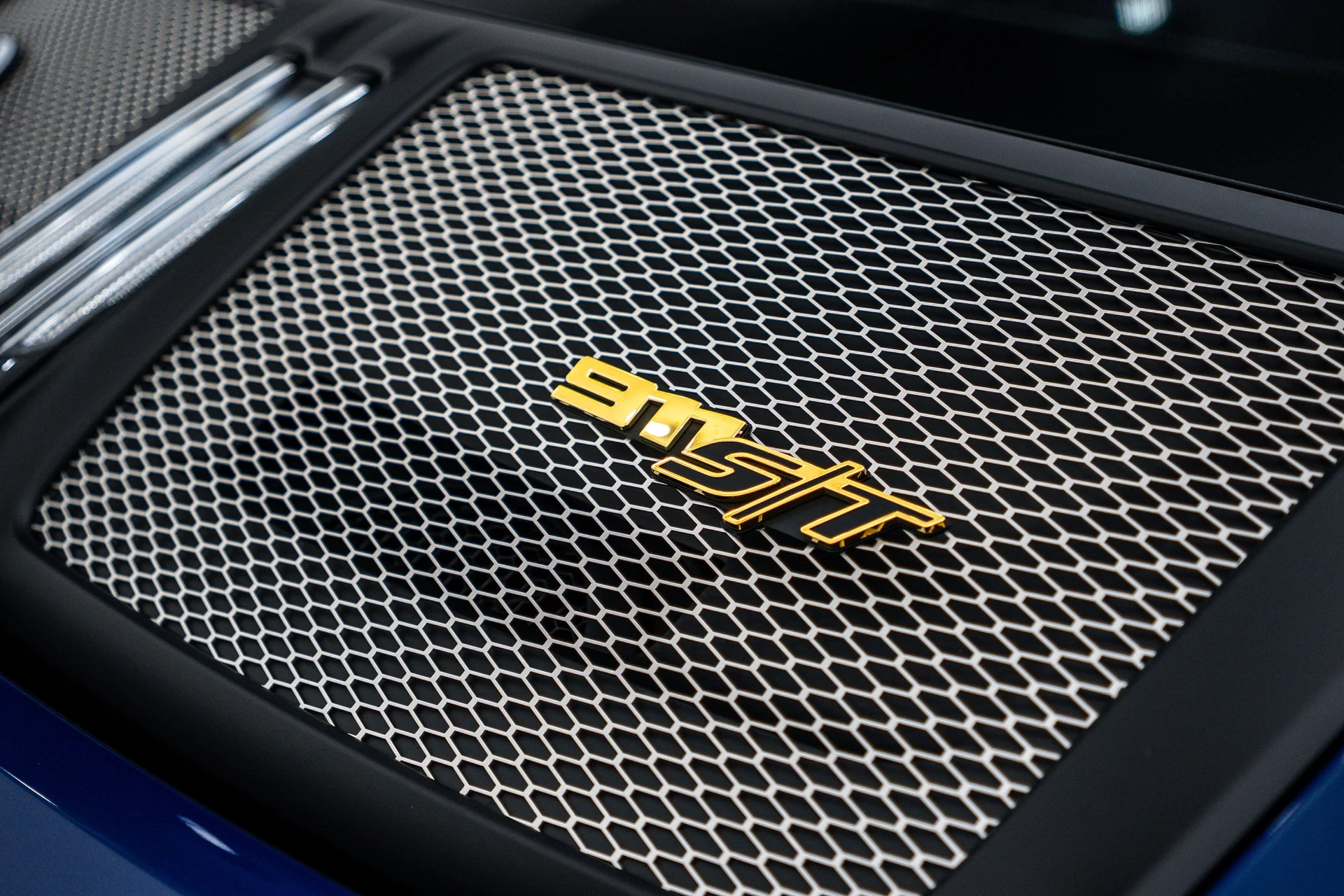 mph027_387506768_04f573ff68ad0211438bf54fcaeab193_d2187da4bd