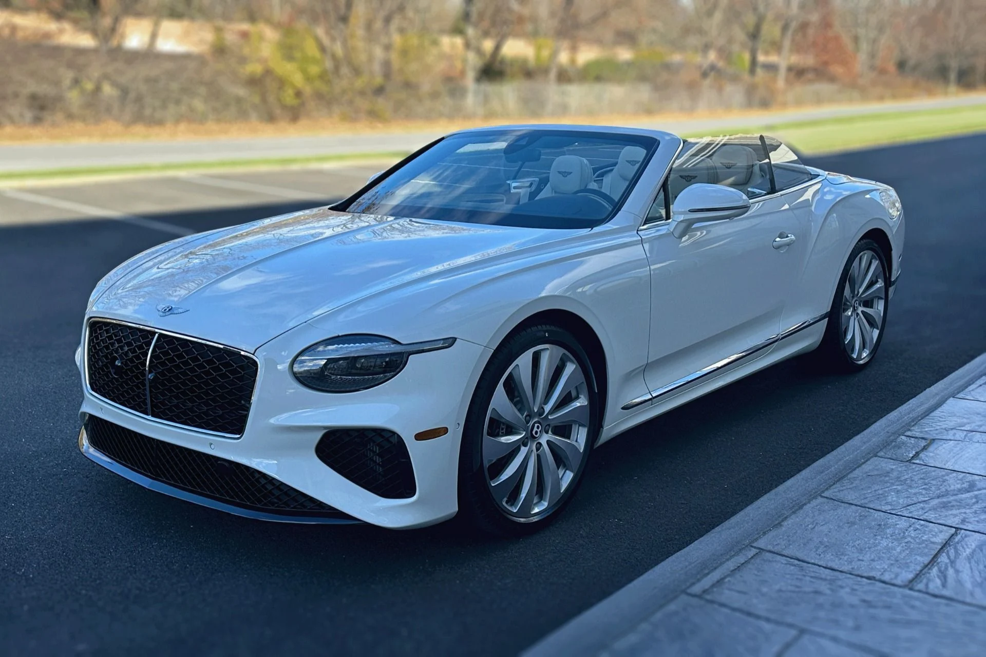 mph027_387583182_New_2026_Bentley_Continental_GT_GTC_1763468170_22e63f06f1