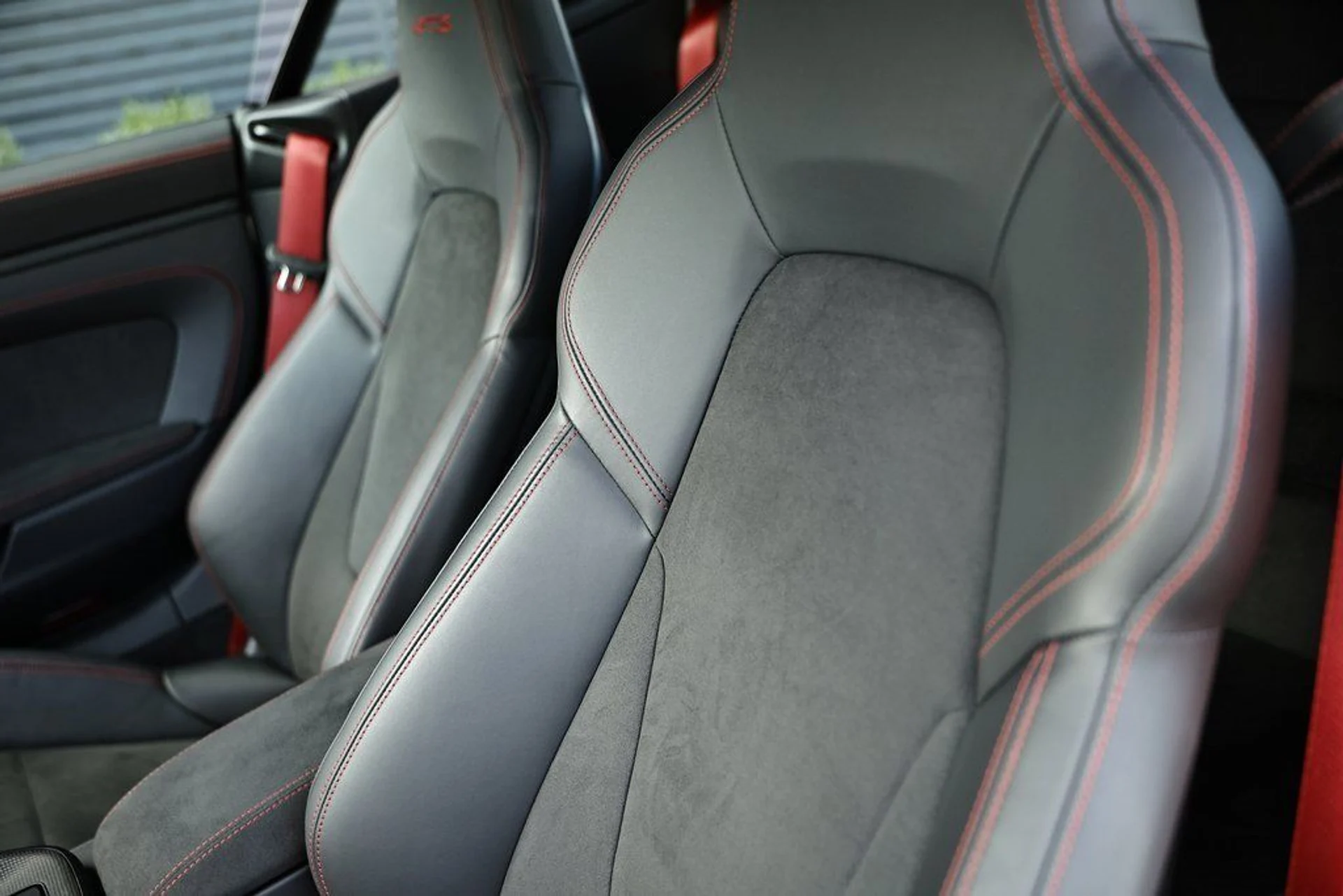 mph027_388116504_e66ddf94b7b8fec1bb8f700e3824368c_e1c4b0b1b4