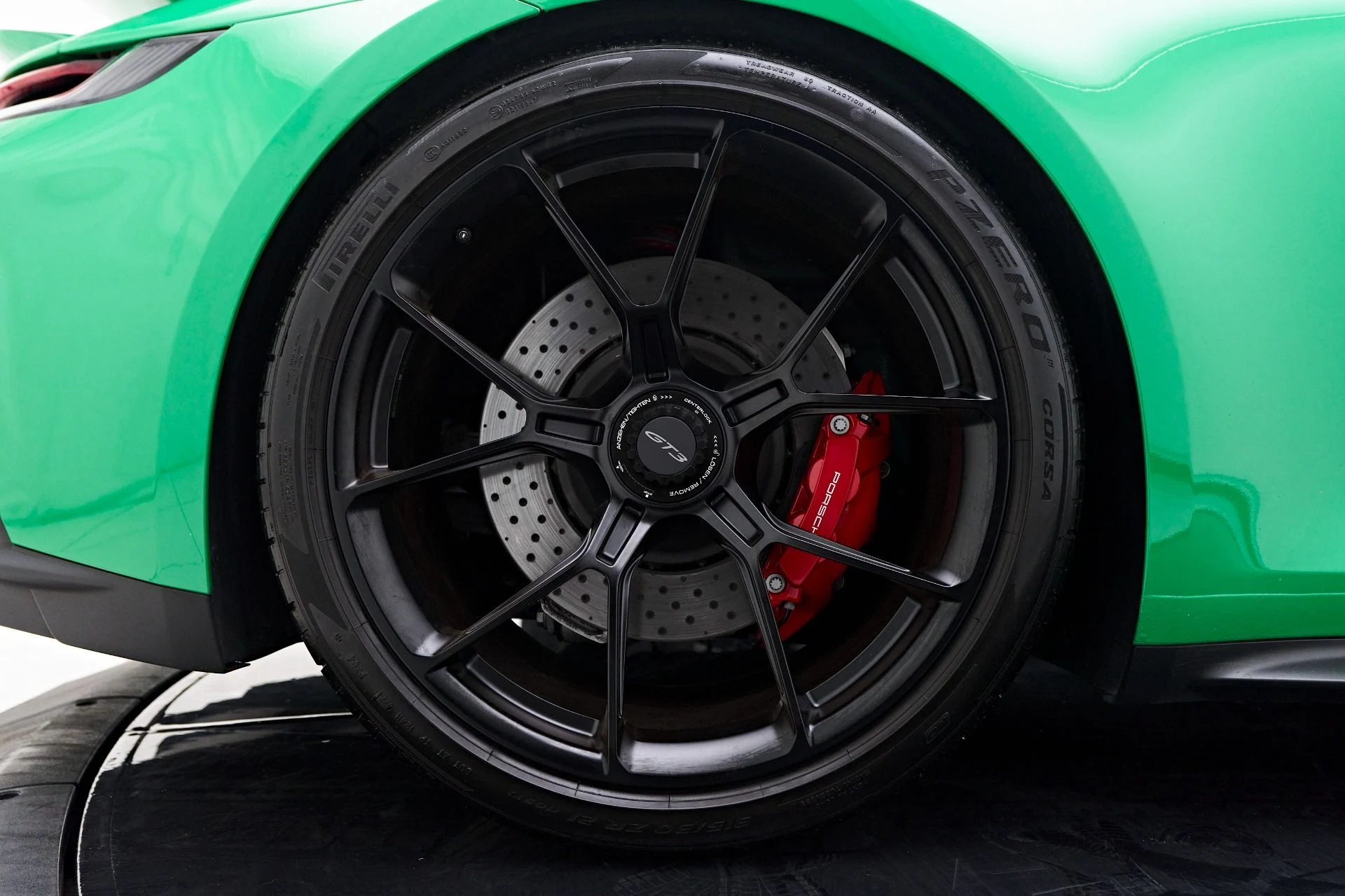 mph027_3881819393_Used_2022_Porsche_911_GT_3_1763574748_941dae5983