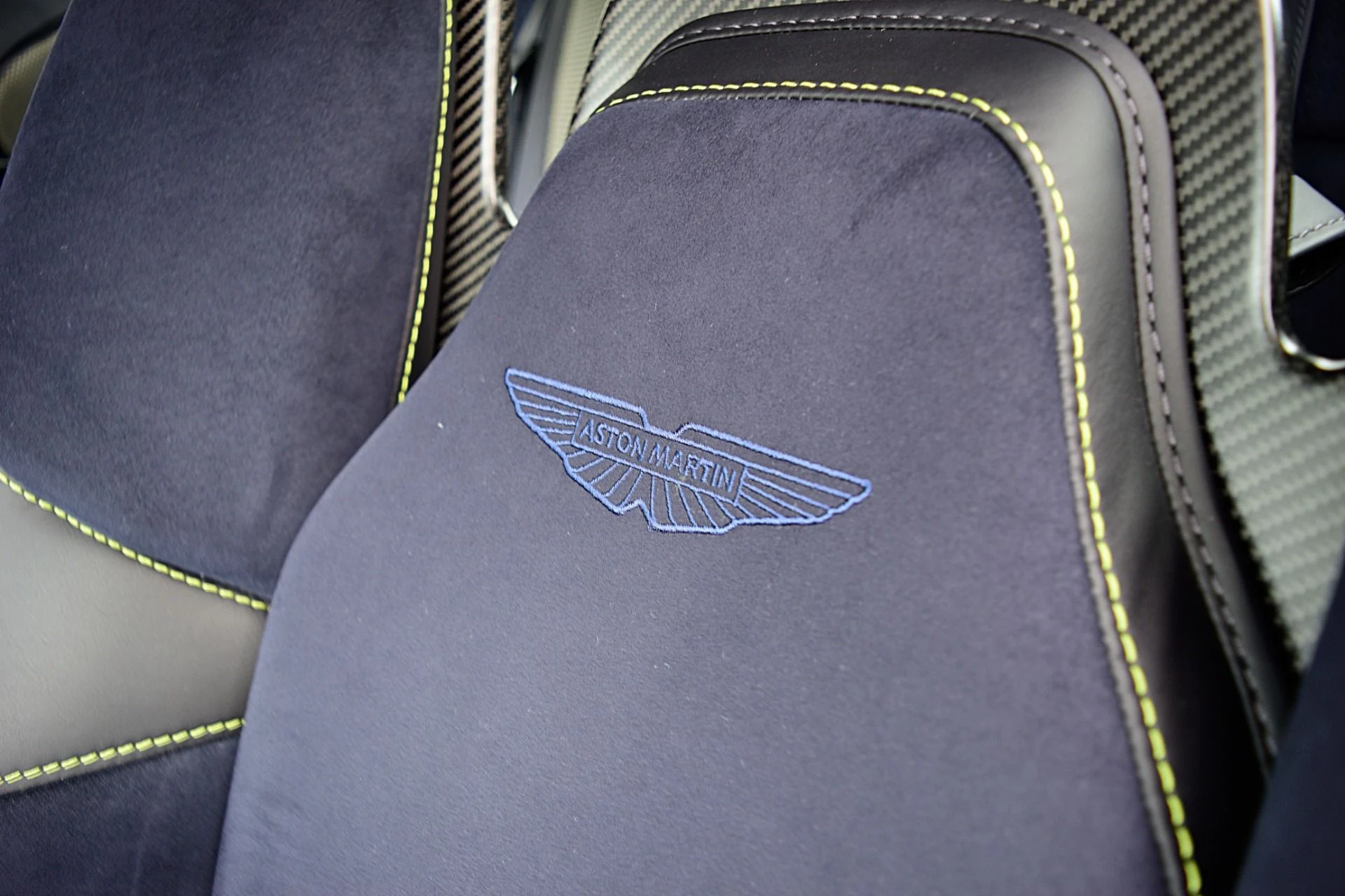 mph027_3883104460_Used_2024_Aston_Martin_DB_12_Coupe_8b87622dea