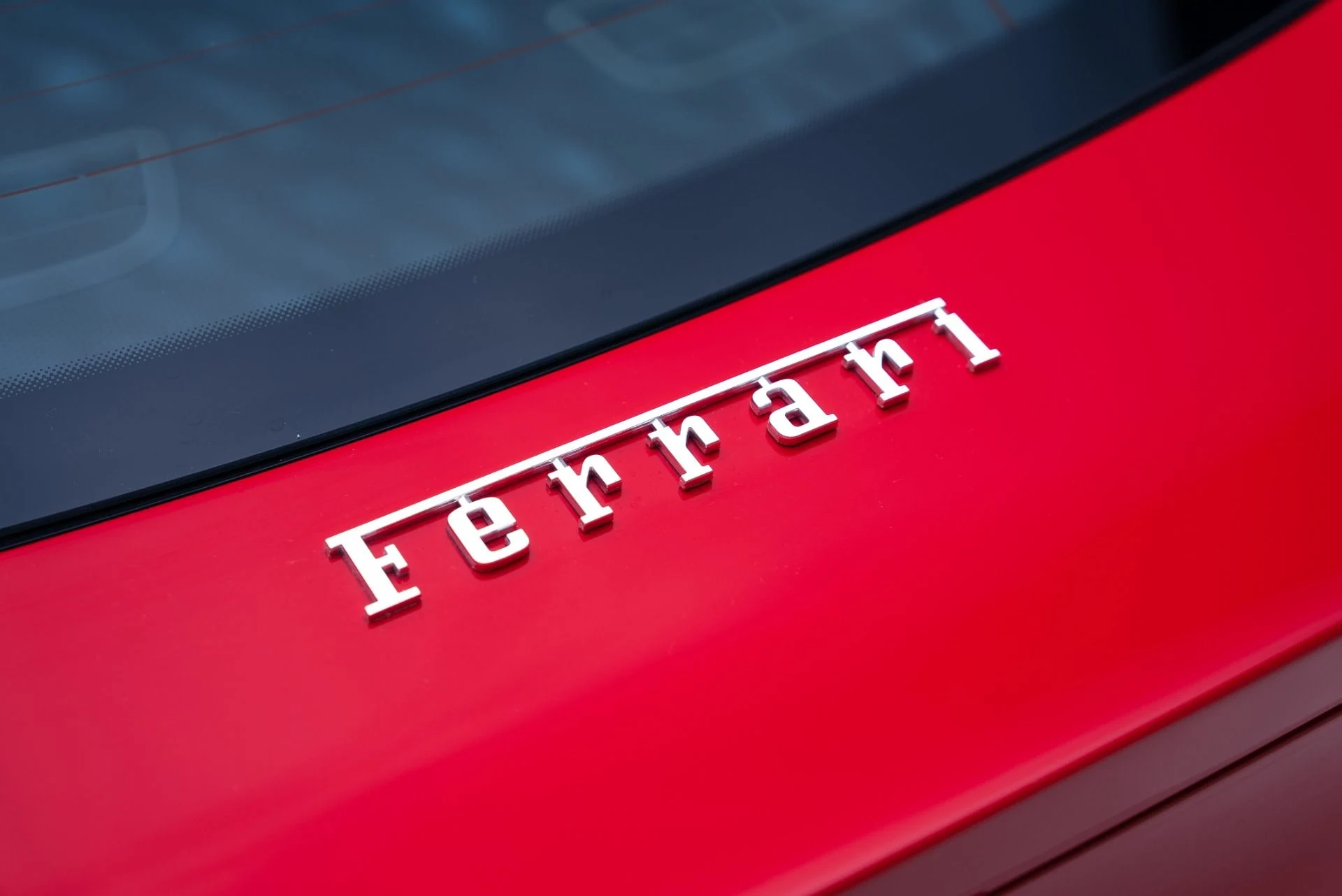 mph027_388589054_Used_2014_Ferrari_F12berlinetta_1767981992_6401b72572