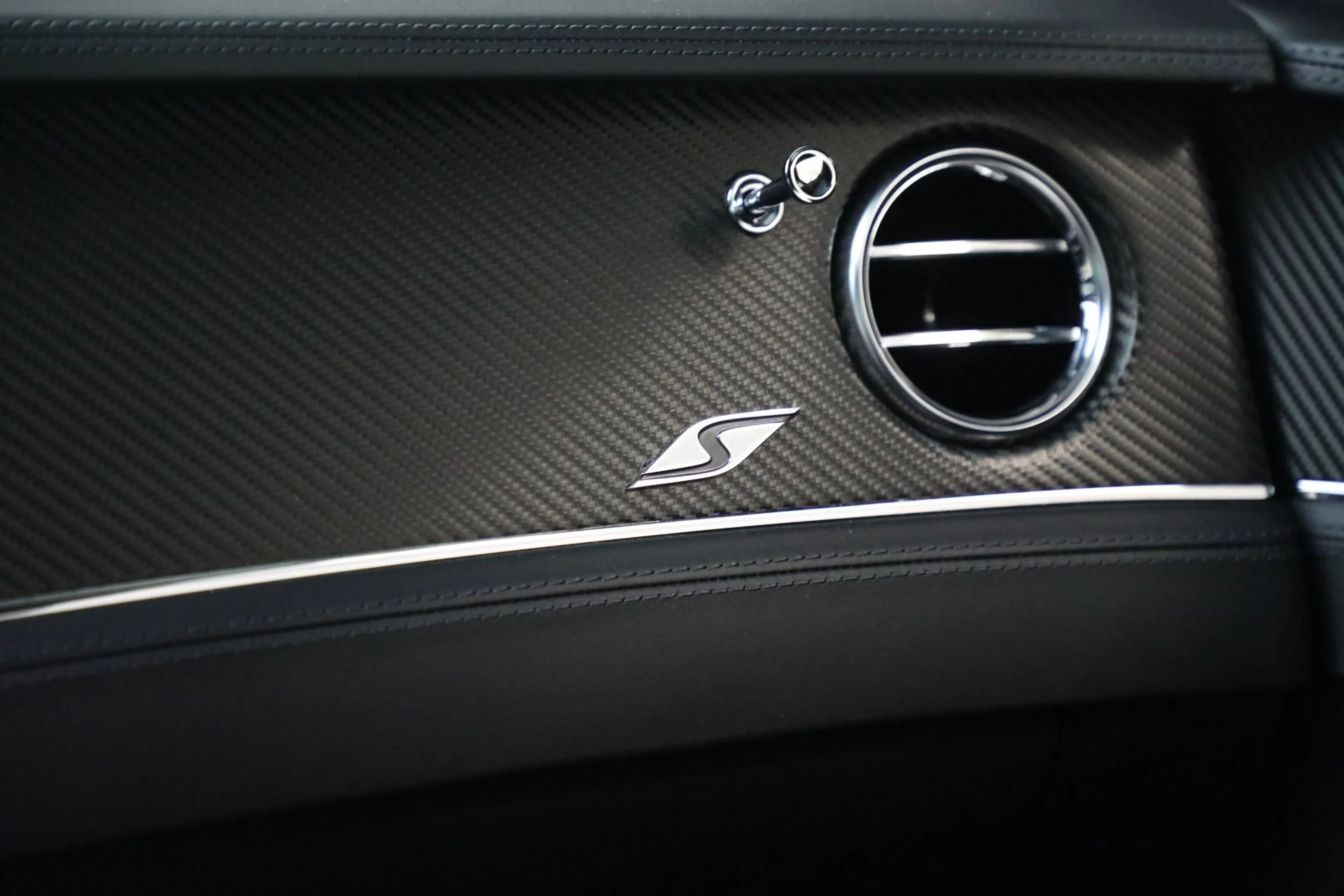 mph027_3886760639_Used_2023_Bentley_Continental_GT_S_V8_c7326b2ef3