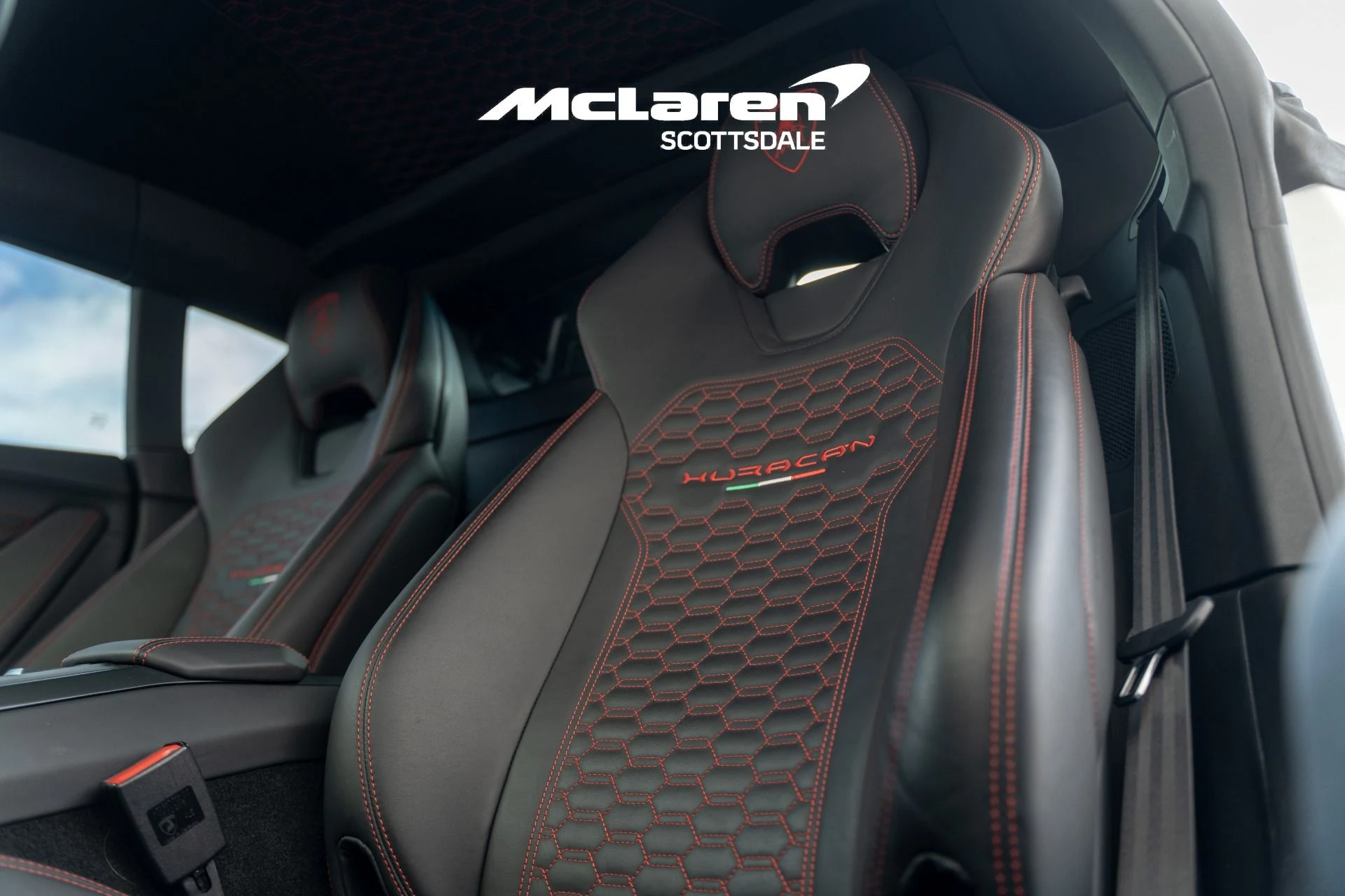 mph027_3887950059_Used_2018_LAMBORGHINI_HURACAN_LP_580_2_1764564005_c8a5ec604f