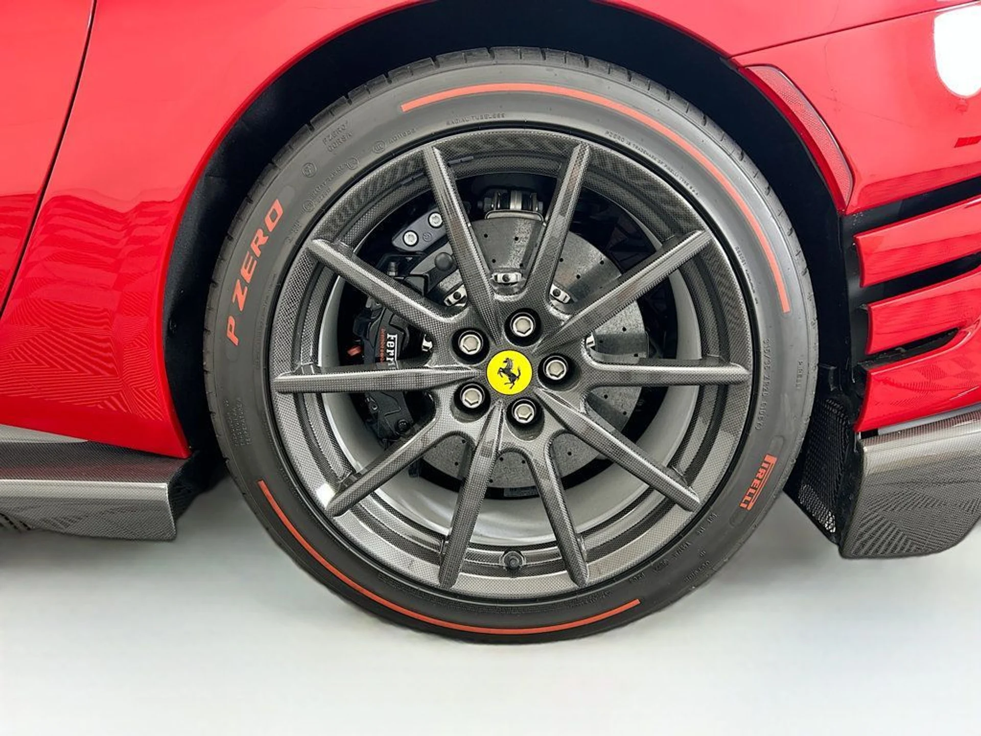 mph027_3908077822_used_2024_ferrari_812_competizione_consignmentcar_8119_22991795_28_1024_b442ab1bf8