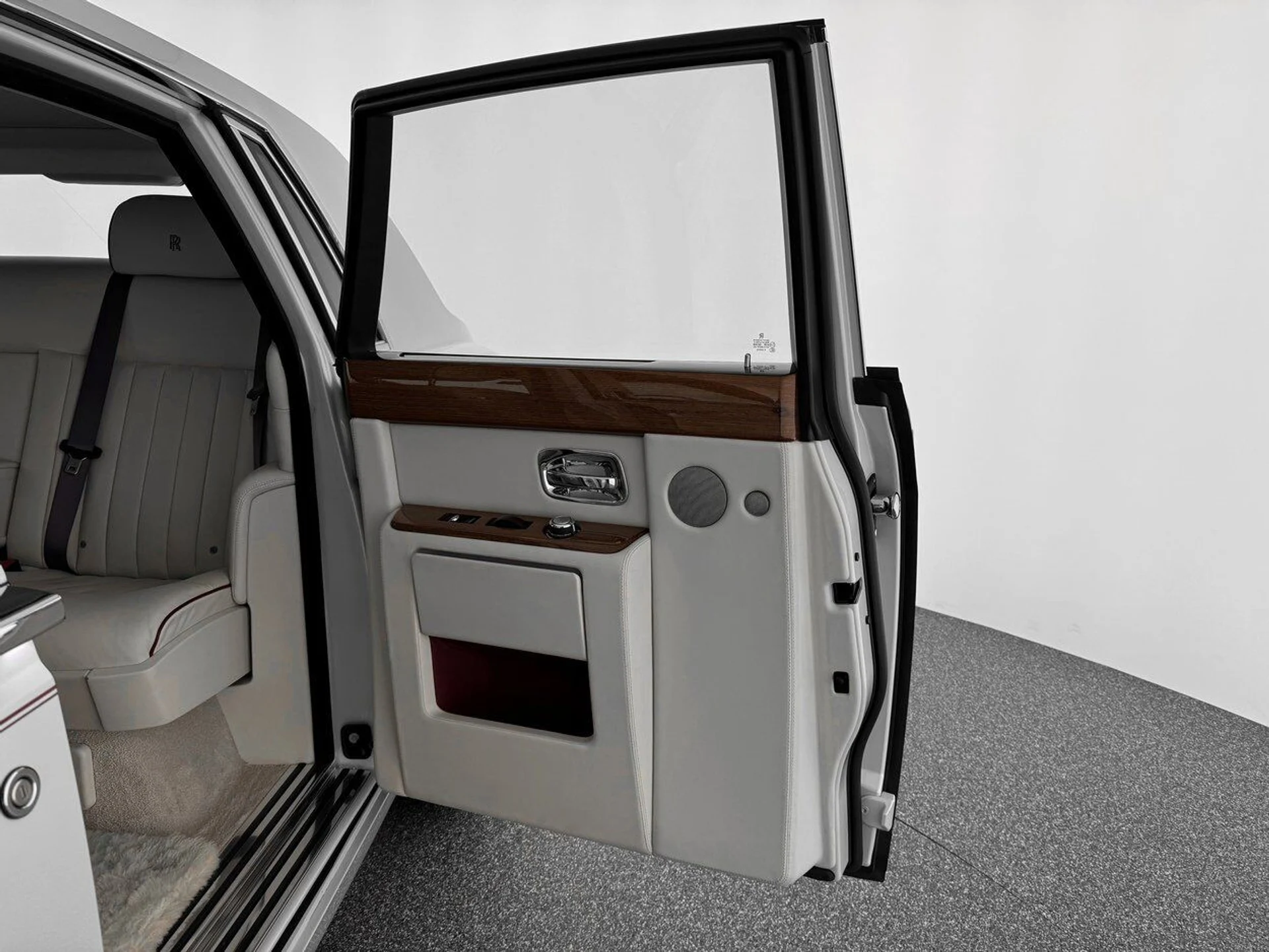 mph027_3908832176_85d18002d18476c9bc1c6f6c24c81c0a_f200e85aa4