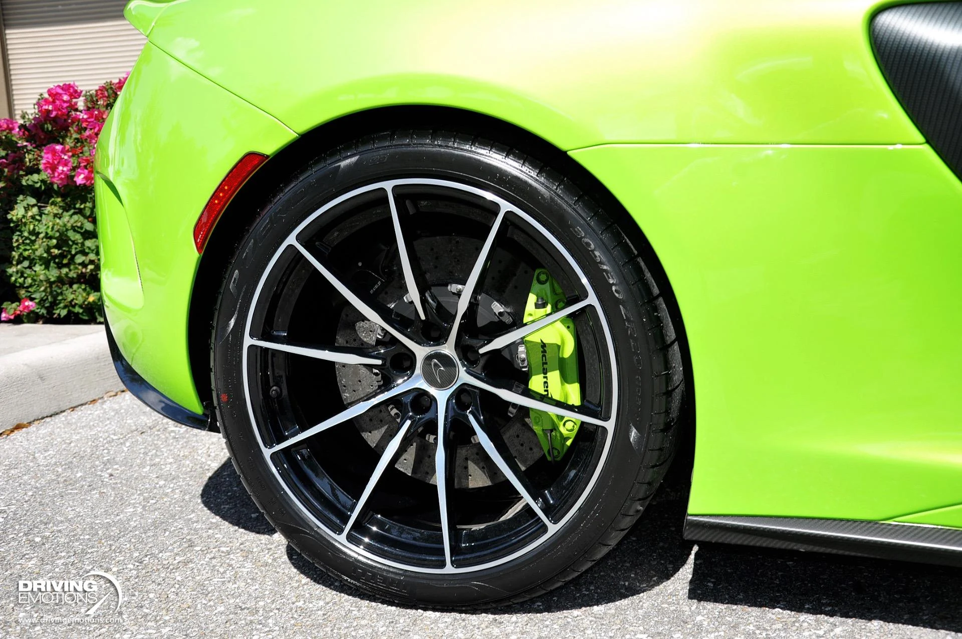 mph027_3909496113_855_p28_l_cd9e1b9f37