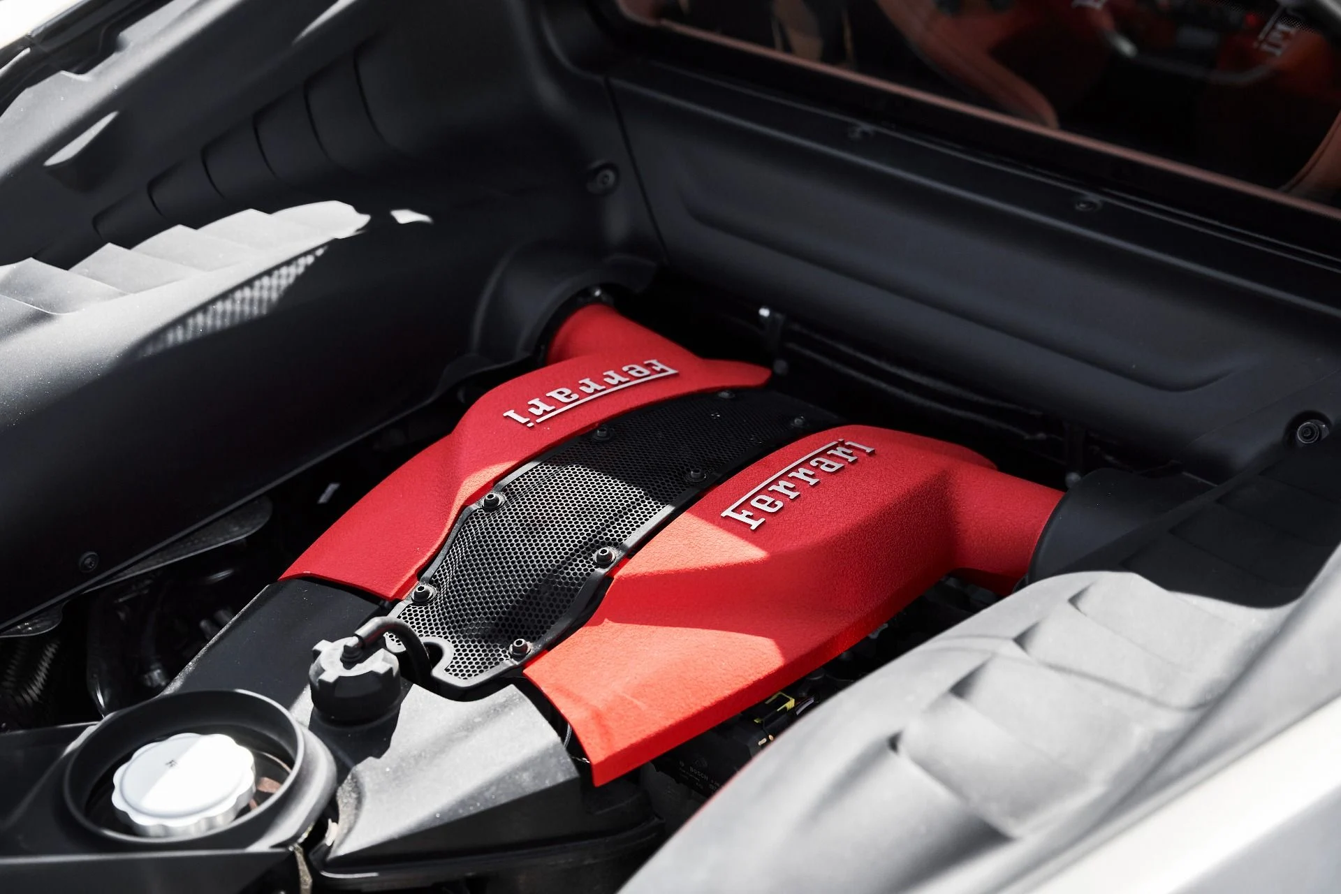 mph027_3915696180_Used_2020_Ferrari_F8_Tributo_Base_1774546131_ee631a7b78