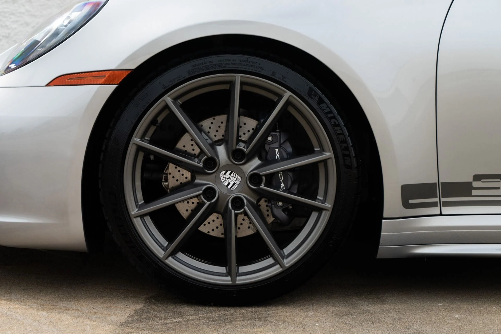 mph027_3916609118_Used_2023_Porsche_911_Carrera_T_1771453746_968b00ca04