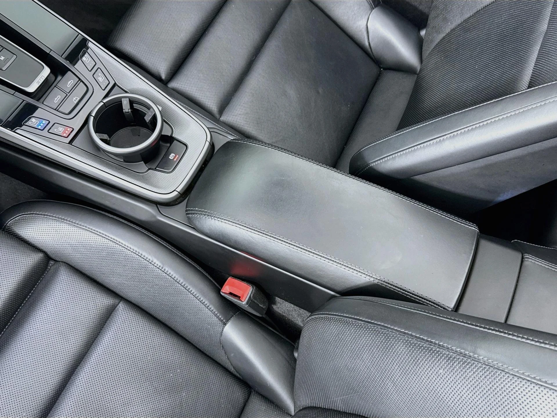 mph027_3916686757_Used_2020_Porsche_911_Carrera_S_1793314387_c9459639b8