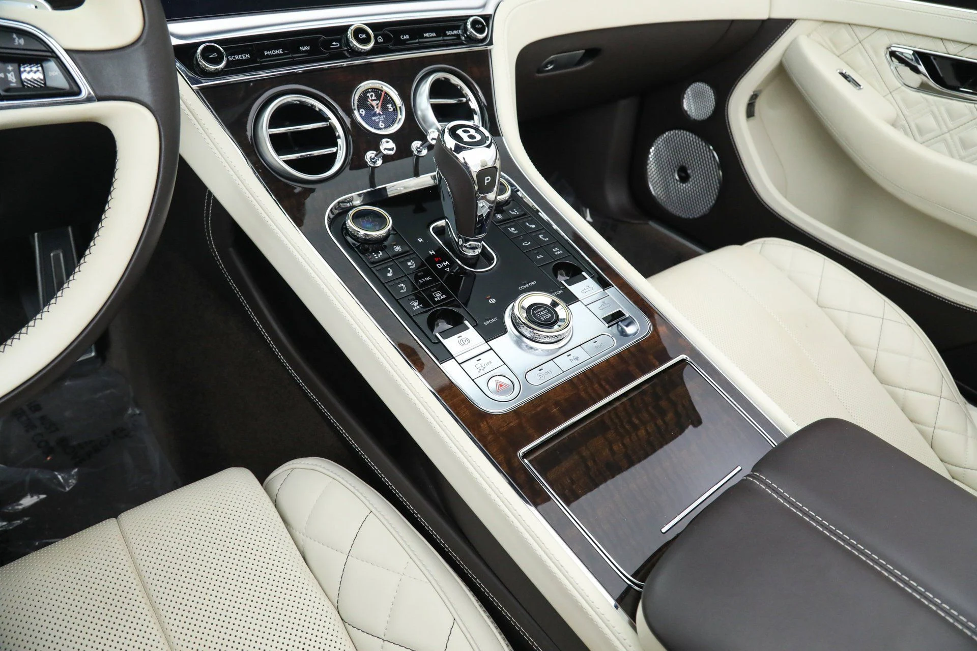 mph027_3918645369_66ae21e5424ad954b7bf41f794459369_f0d39a6055