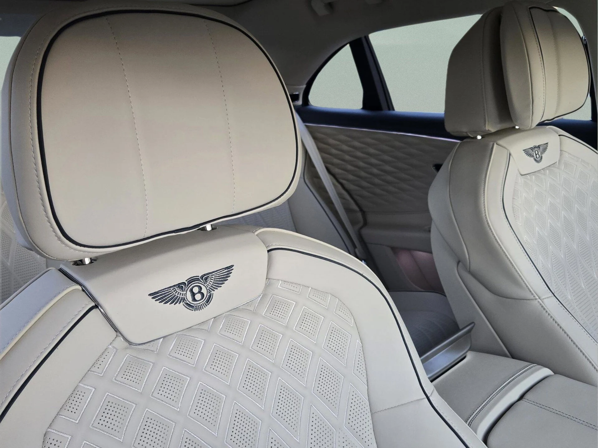 mph027_3923812859_87e5f3b278fd8a6f96ac9b7998c9a634x_ec0688cc99