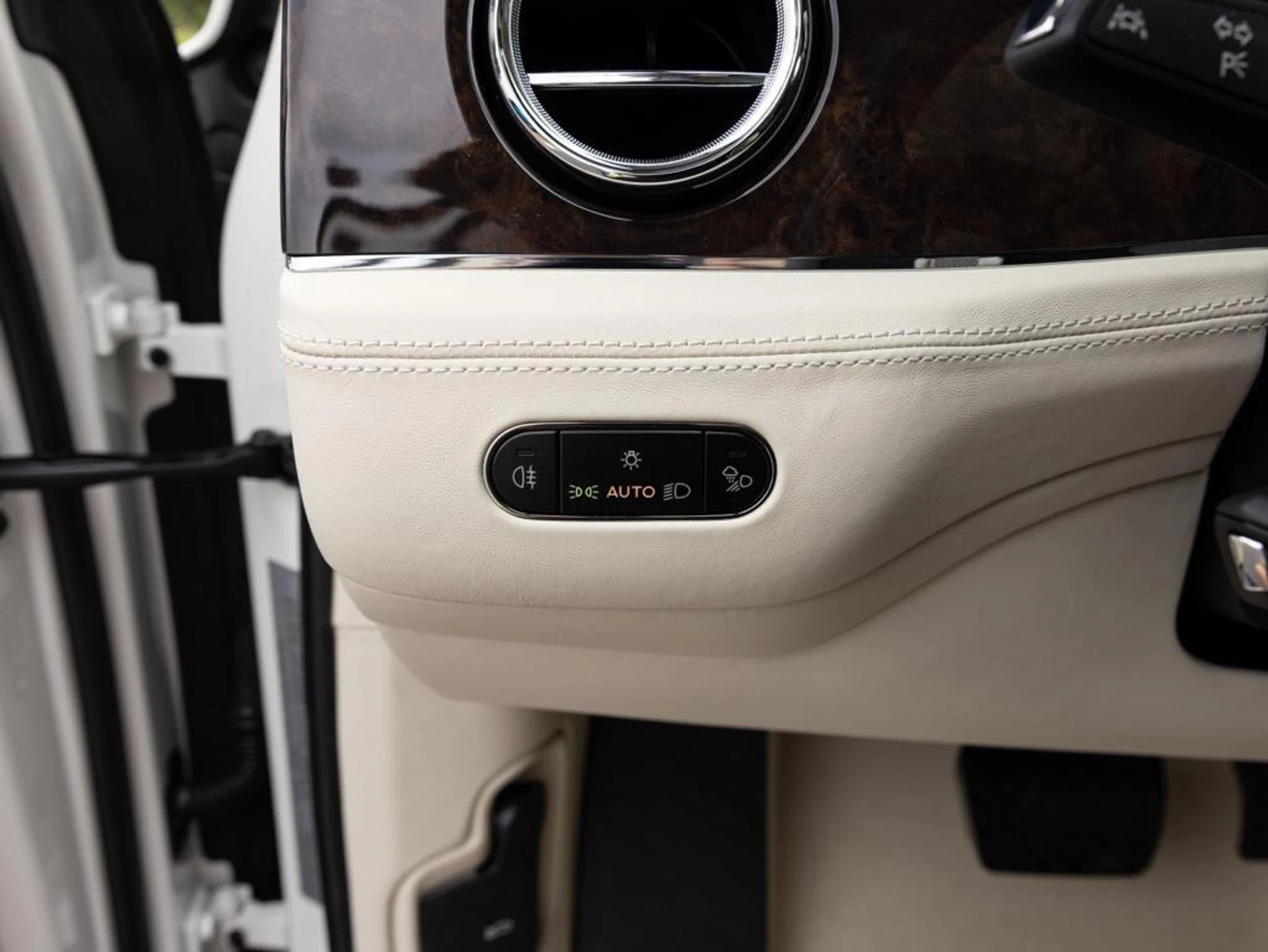 mph027_3928333781_444557824_688defa1b8367c48735ada04_c93b39f48f