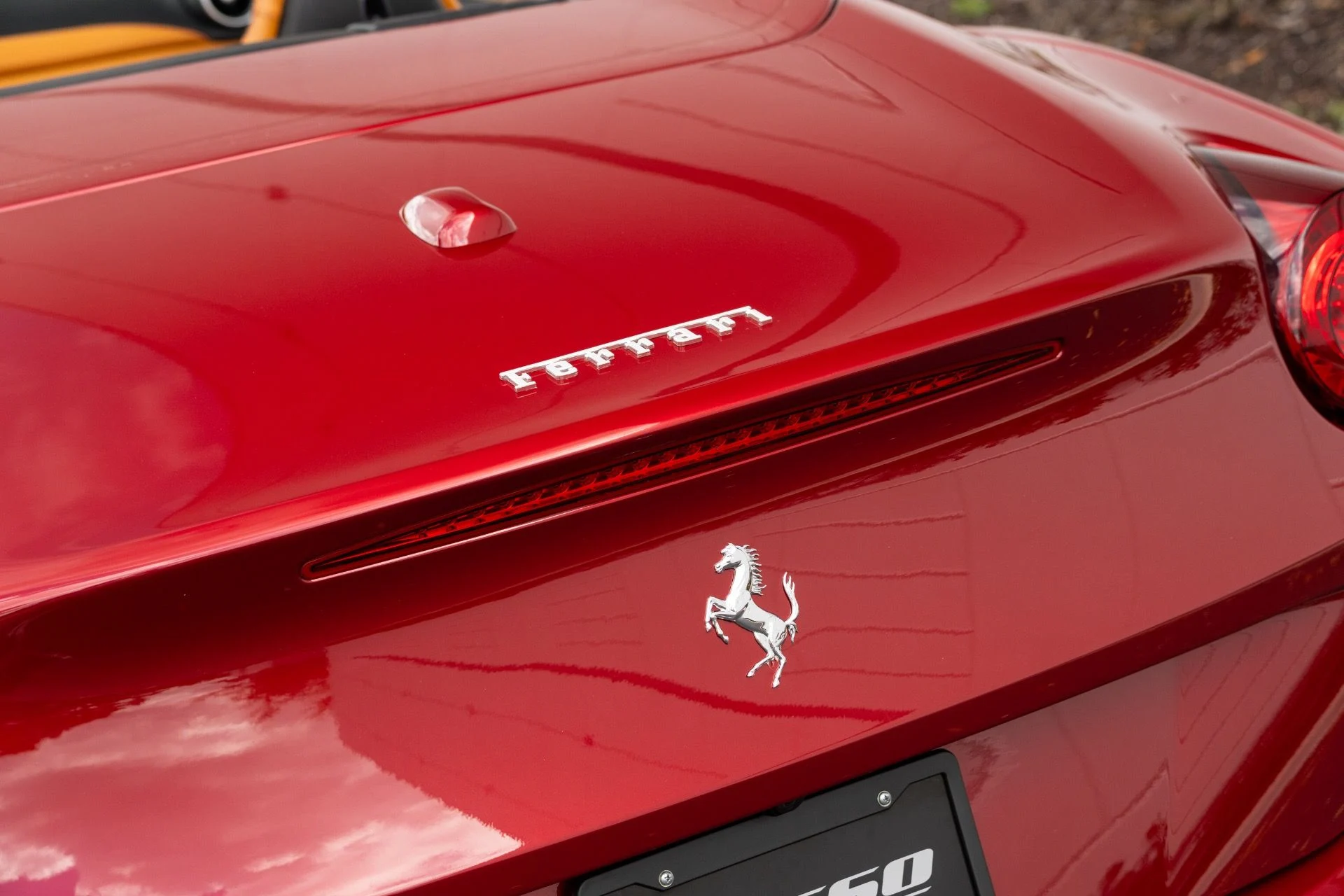 mph027_3928407807_Used_2015_Ferrari_California_T_1773337239_018fee5b6c