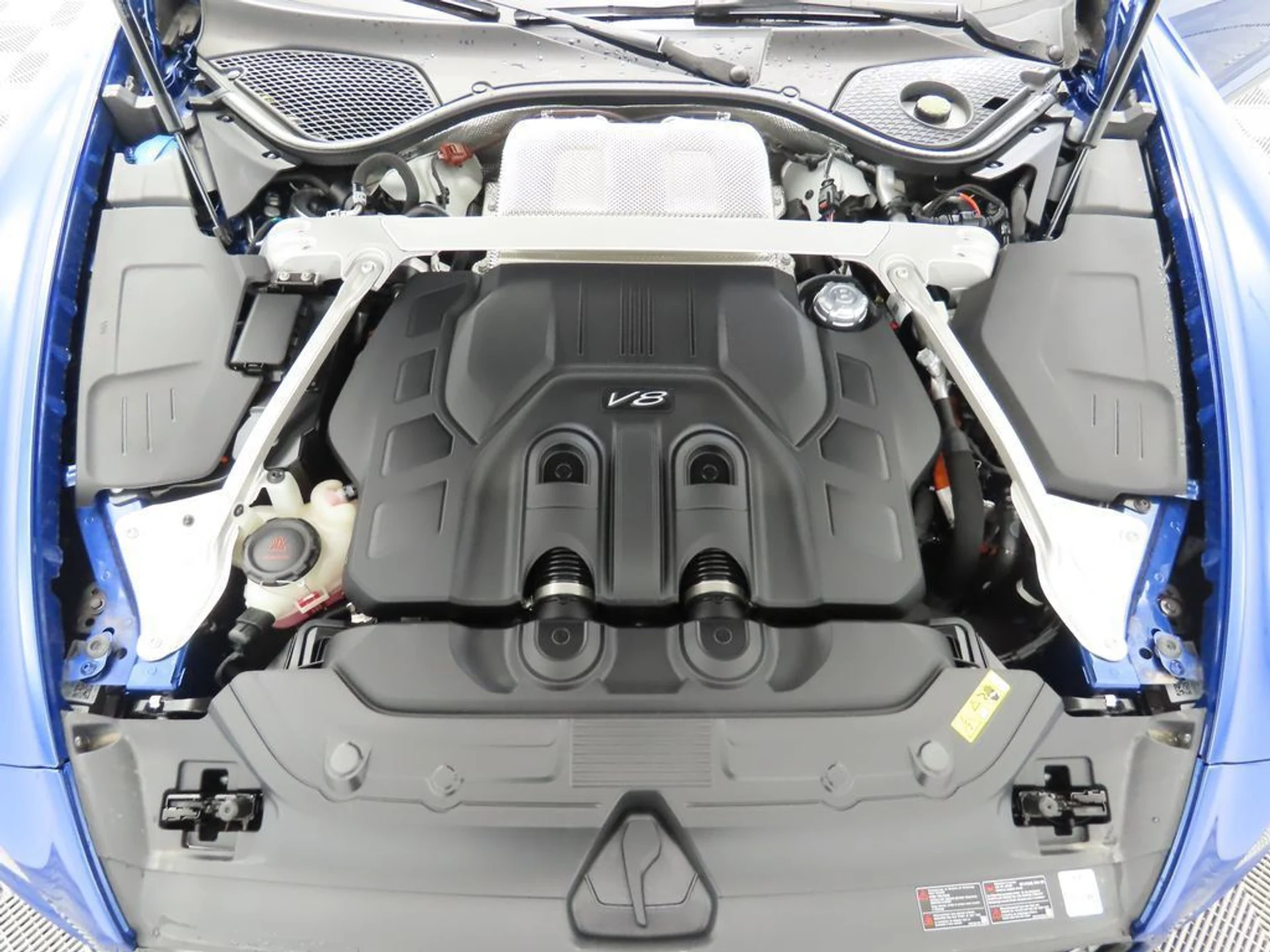 mph027_3931560325_new_2025_bentley_continental_gtspeedconvertible_8119_22891450_28_1024_abc31d4a11