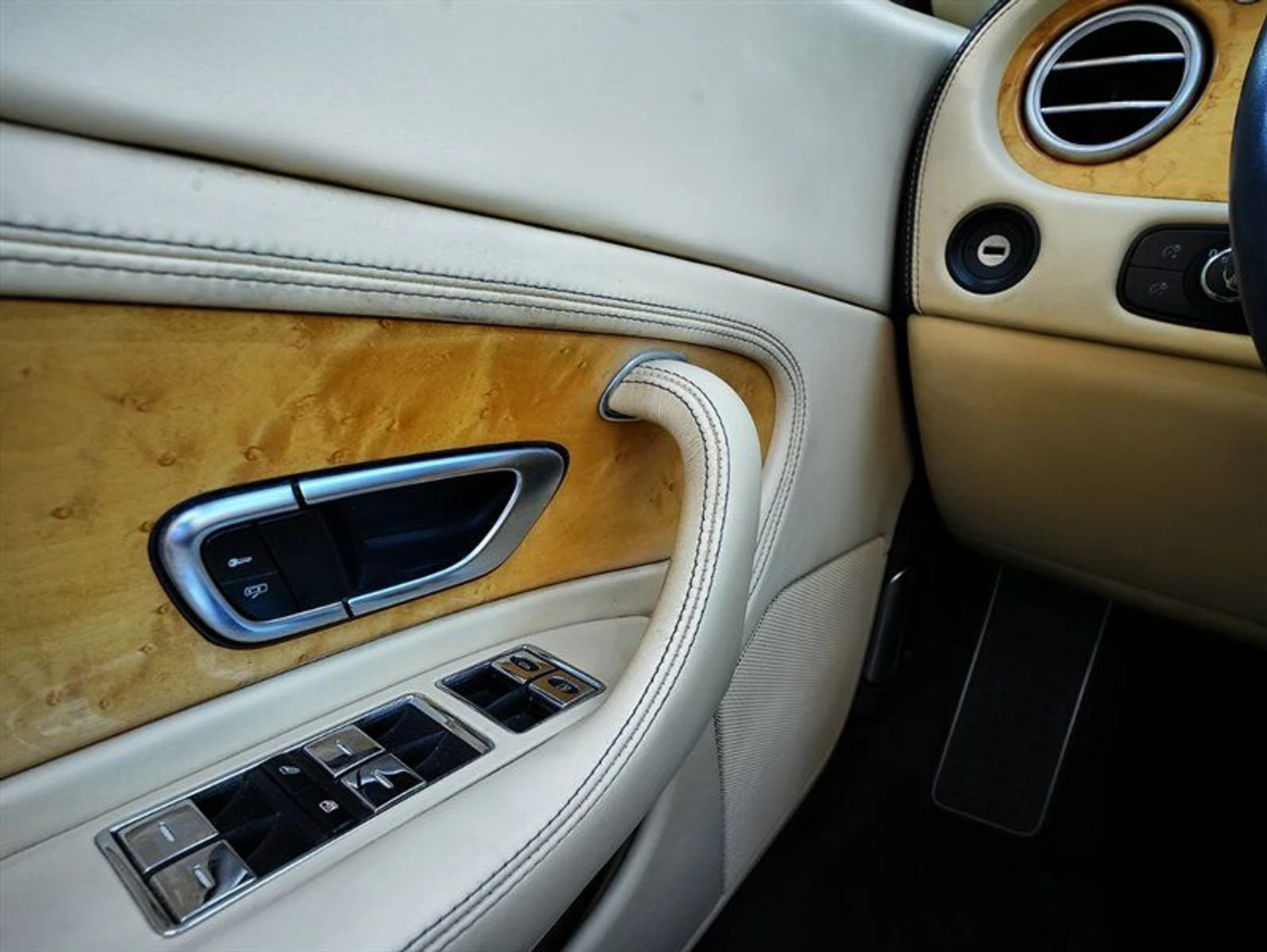 mph027_3935599597_01397e197d_800_cea0f7e3b6