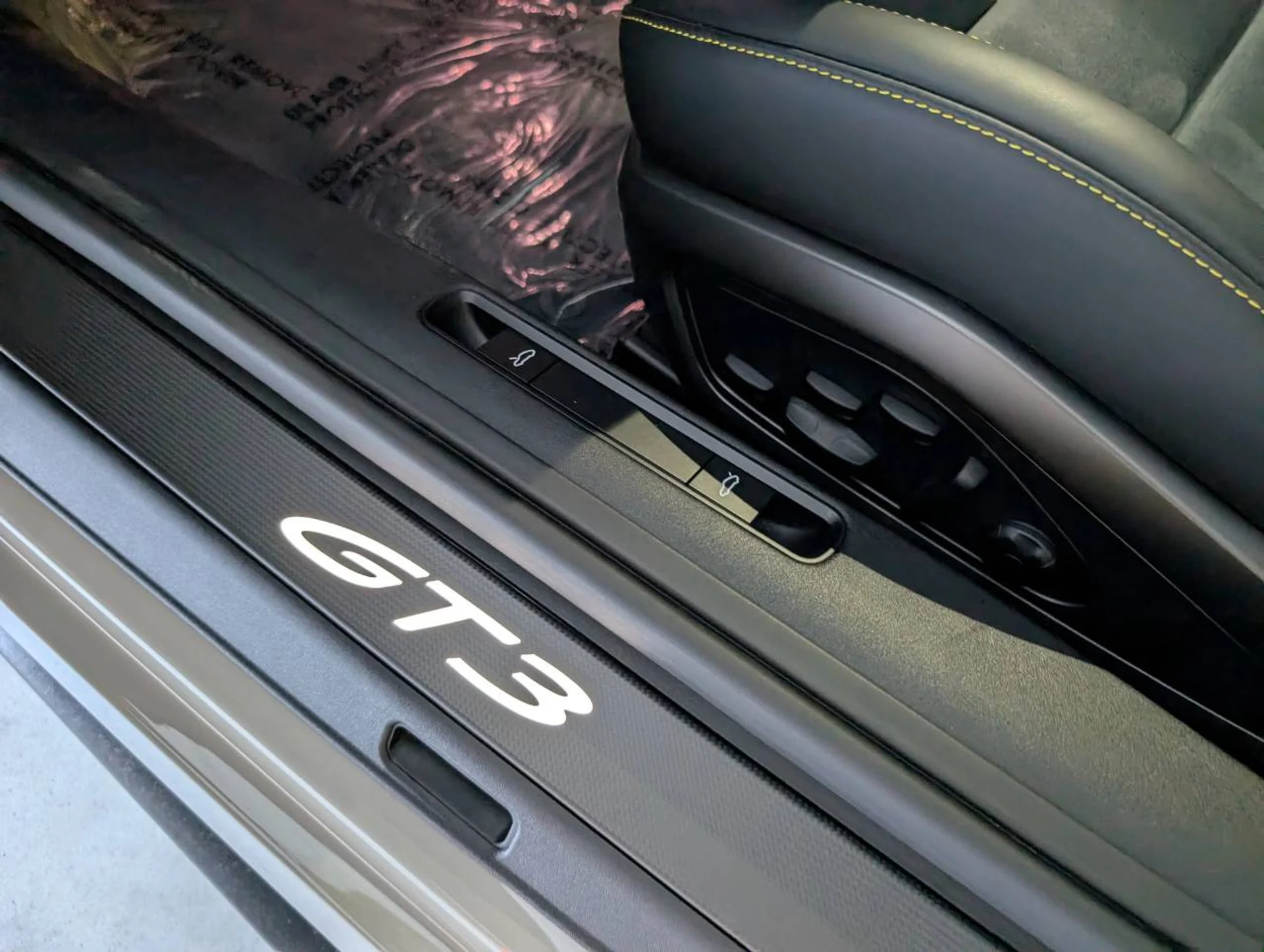 mph027_3937988989_97ecefabde3bca2bb992dbd0982d4e4fx_dda8bee3d1