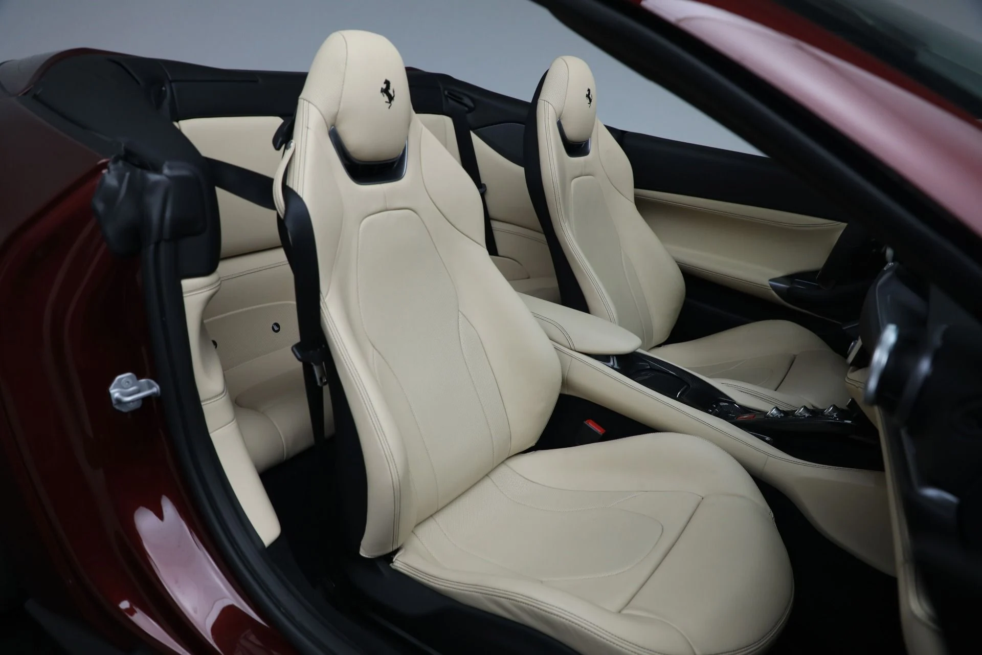 mph027_3938246969_Used_2023_Ferrari_Portofino_M_41c373864b