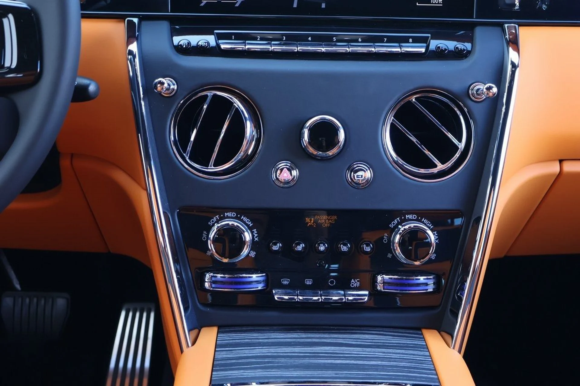 mph027_3956390705_28_ef88803a81