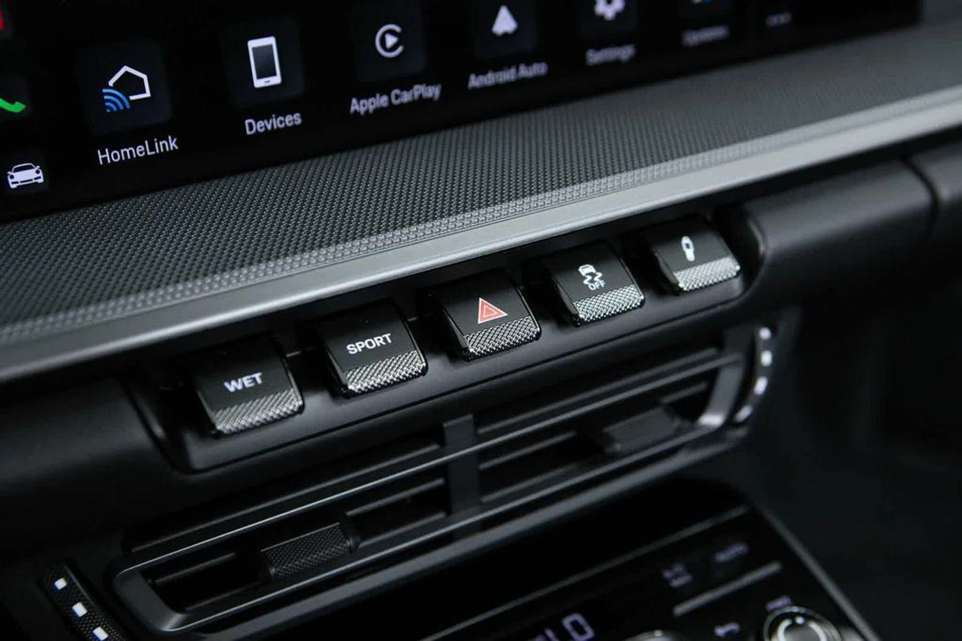 mph027_3957388562_t7_Bn_FSFY_3y_Cm9_B6xh1p77_OU_1vt0_1856325878