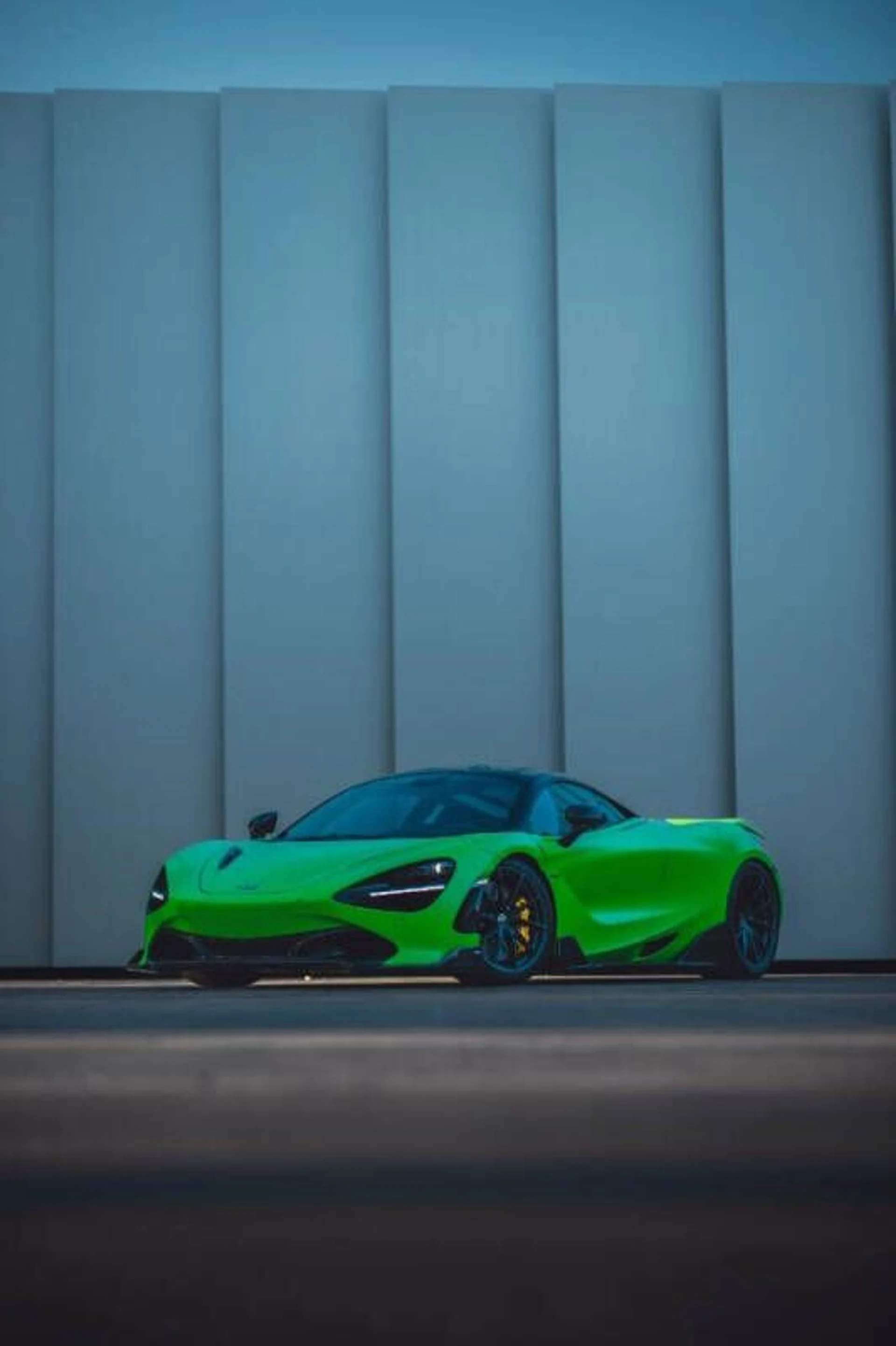 mph027_3959355366_2018_mclaren_720s_performance_2dr_coupe_a2694b664f
