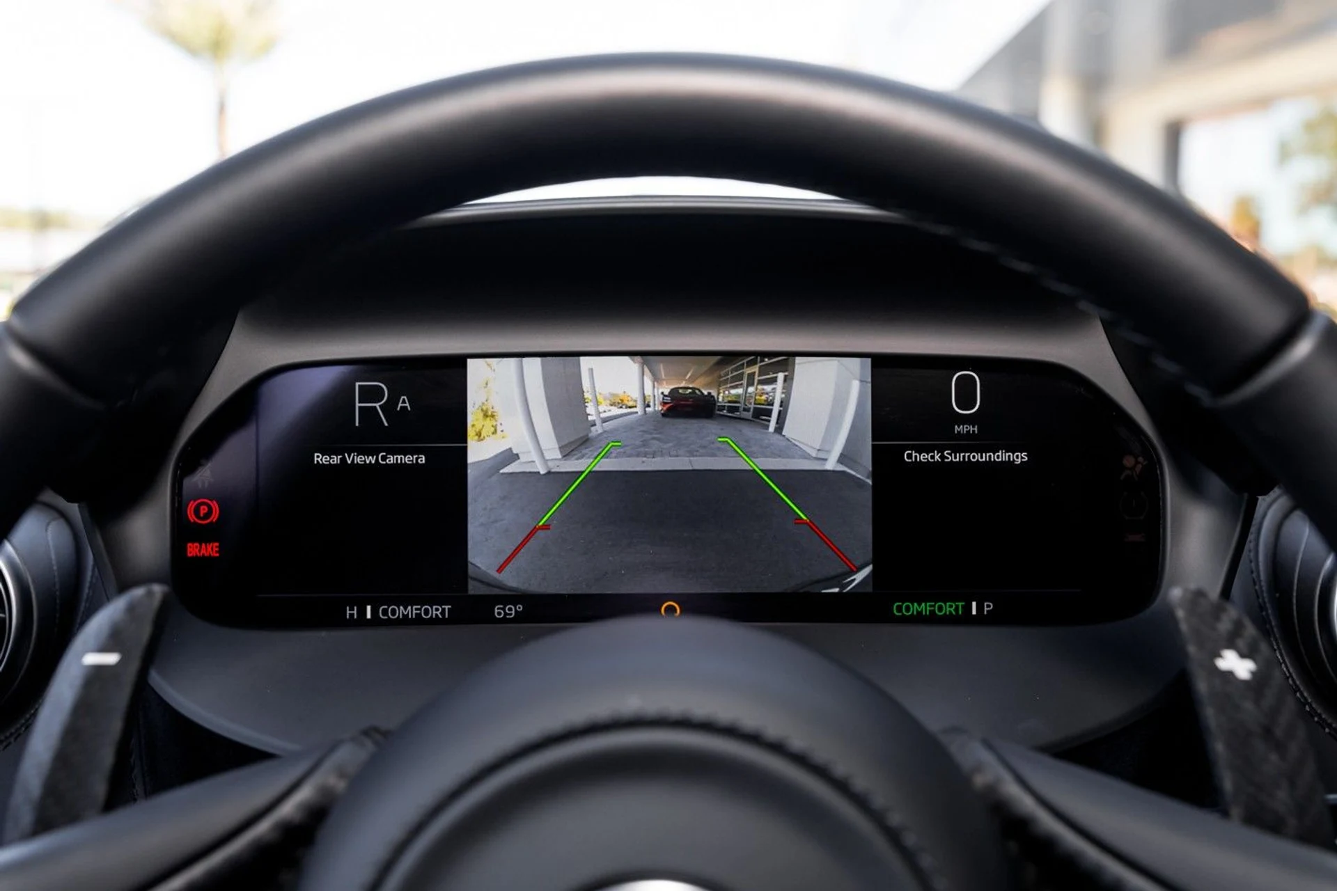 mph027_3959736212_618_p28_l_517b9dc99d