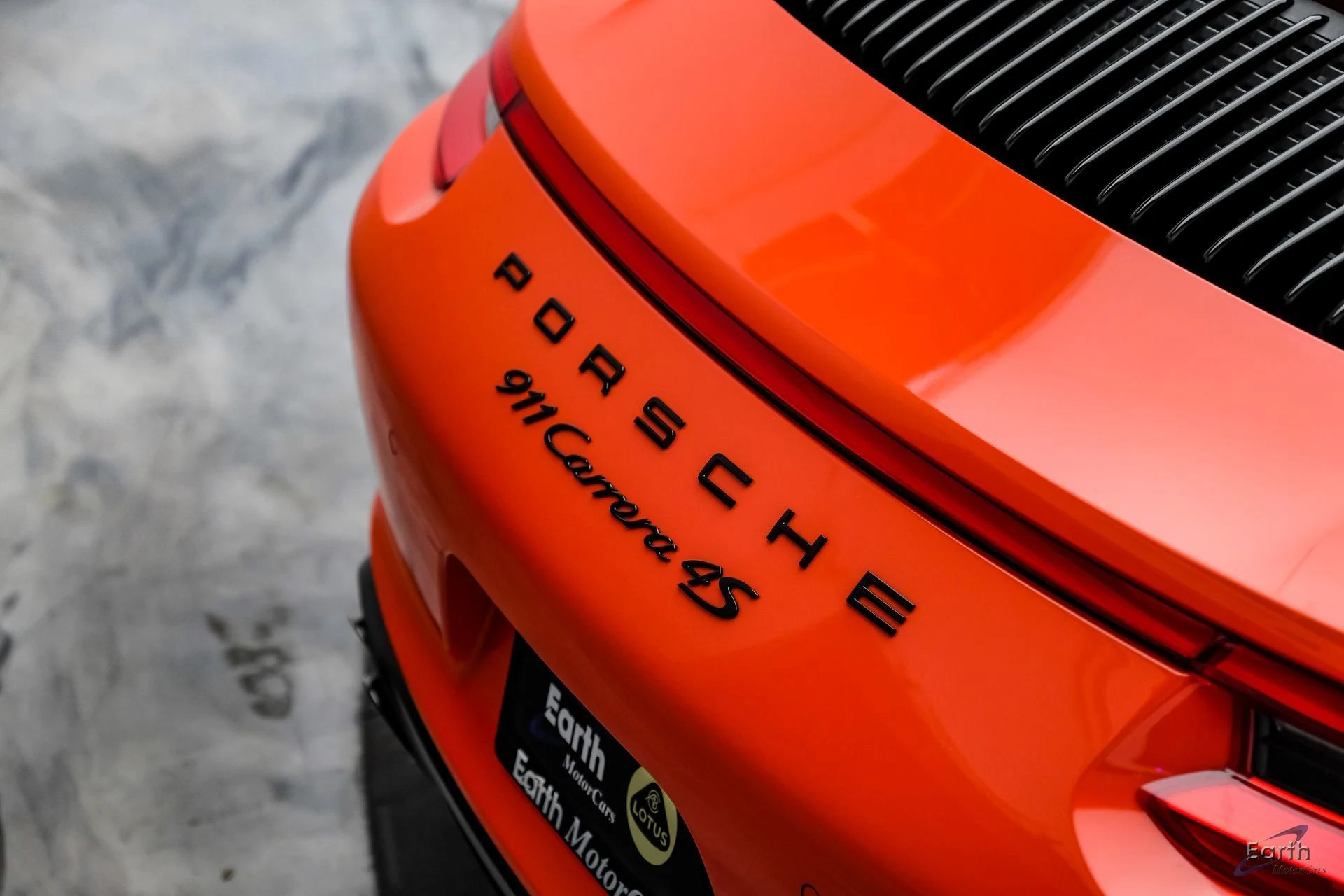 mph027_3960047410_647187946dd9234b18bb1f49e2a944eax_561567331a