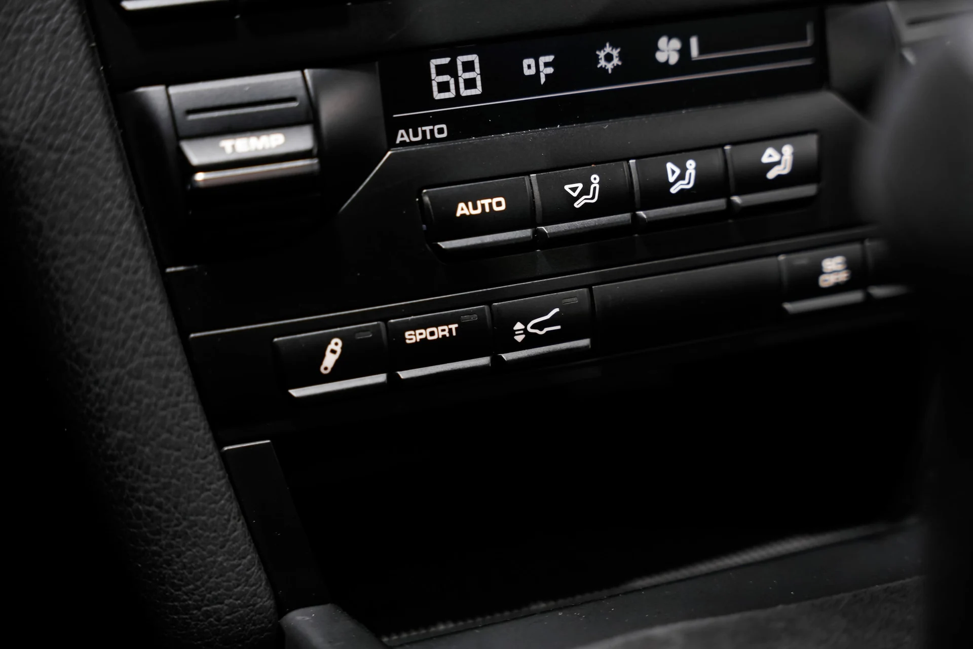 mph027_3967821371_57d5244536bd152eb117bd534538a21fx_c0054c108e