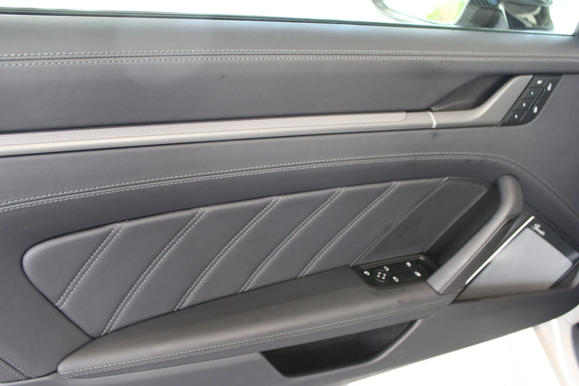 mph027_3968936556_4e245dd0f90f8888b57e08e4e359d27fx_10cdcd2a43