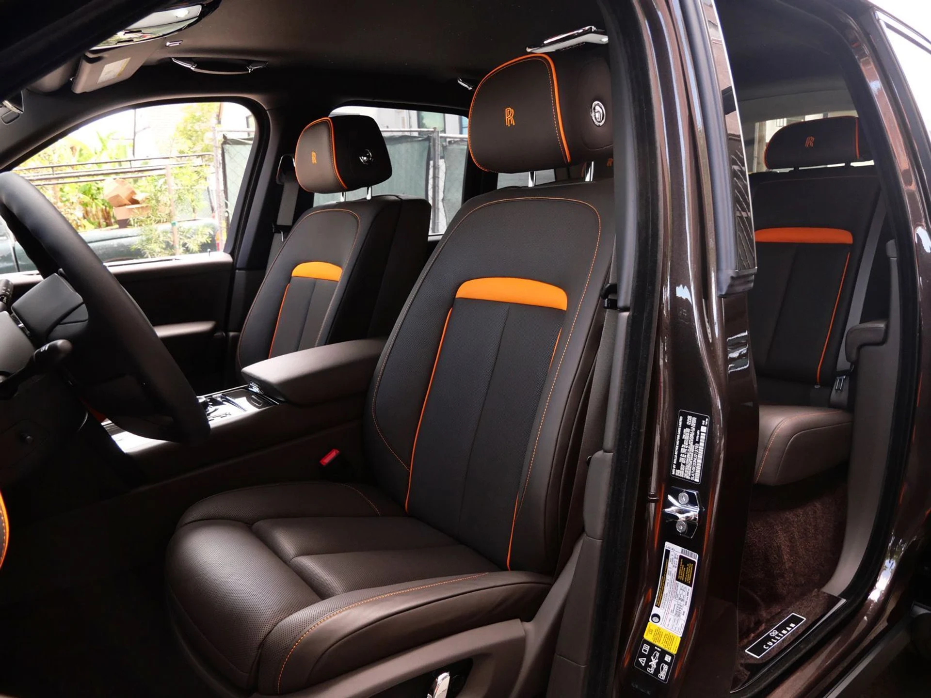 mph027_3974128724_d818456c498461dd2826112efc1d403fx_d5500fb65b