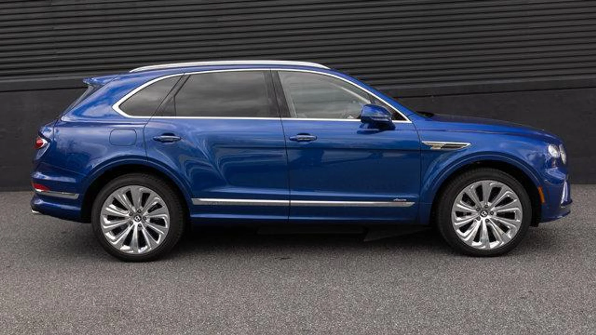 mph027_3982427633_x_Wl_V2_WR_zuk_Av_C_Ri_NCK_1_Dp_Jy_Hao_96e06e1226